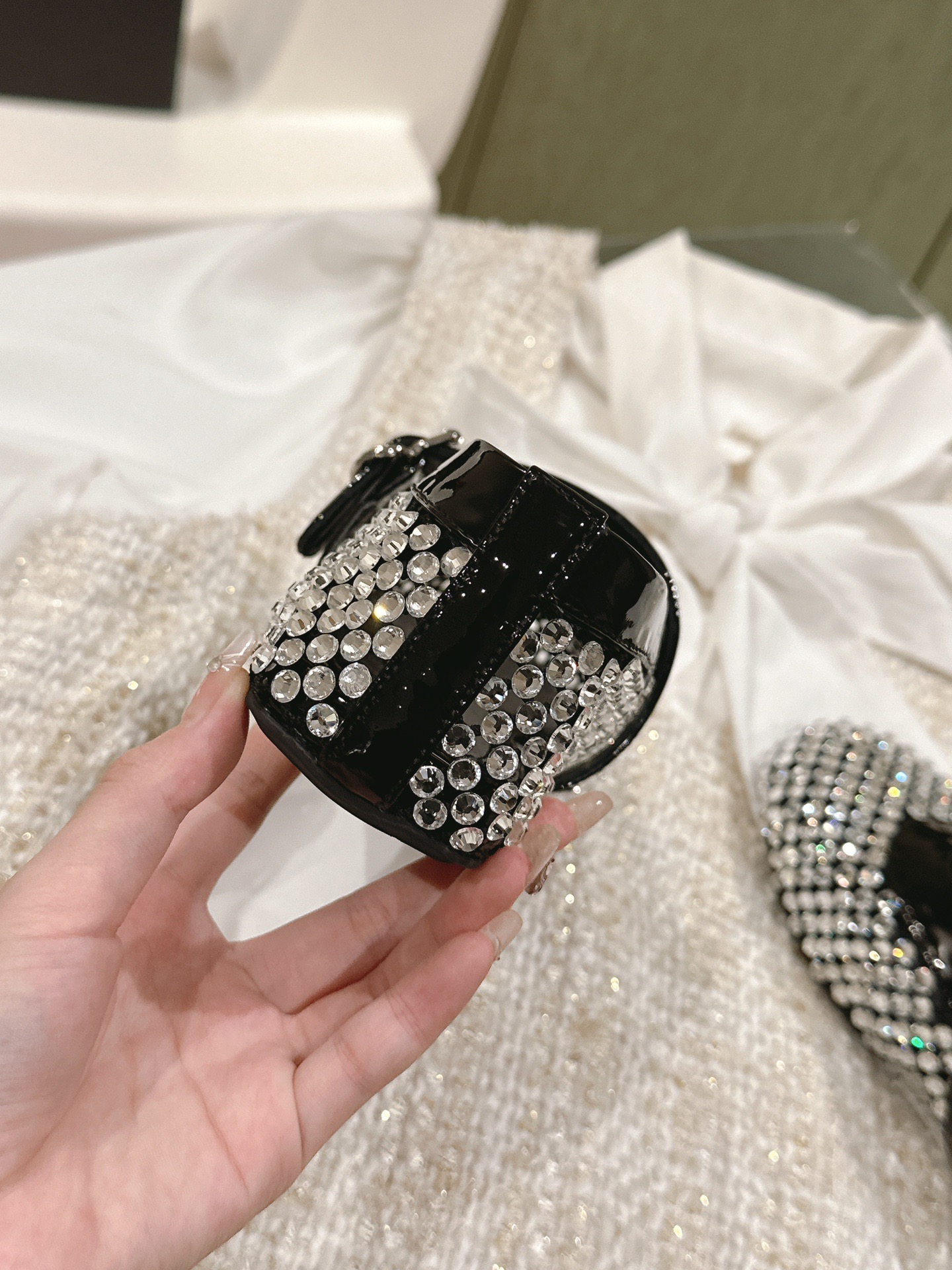 Alaia Classic diamond fishing net ballet shoes