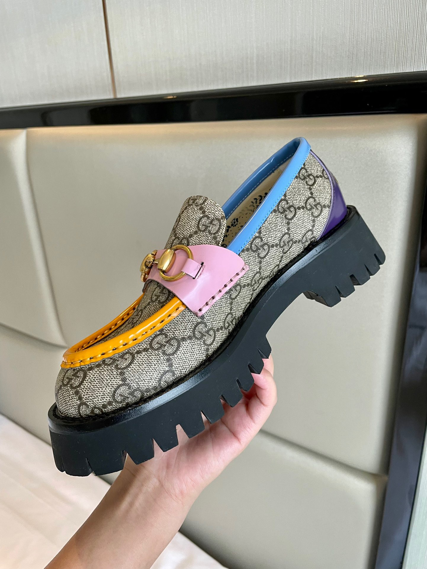 GUCCI Double G-buckle British style retro thick sole loafers