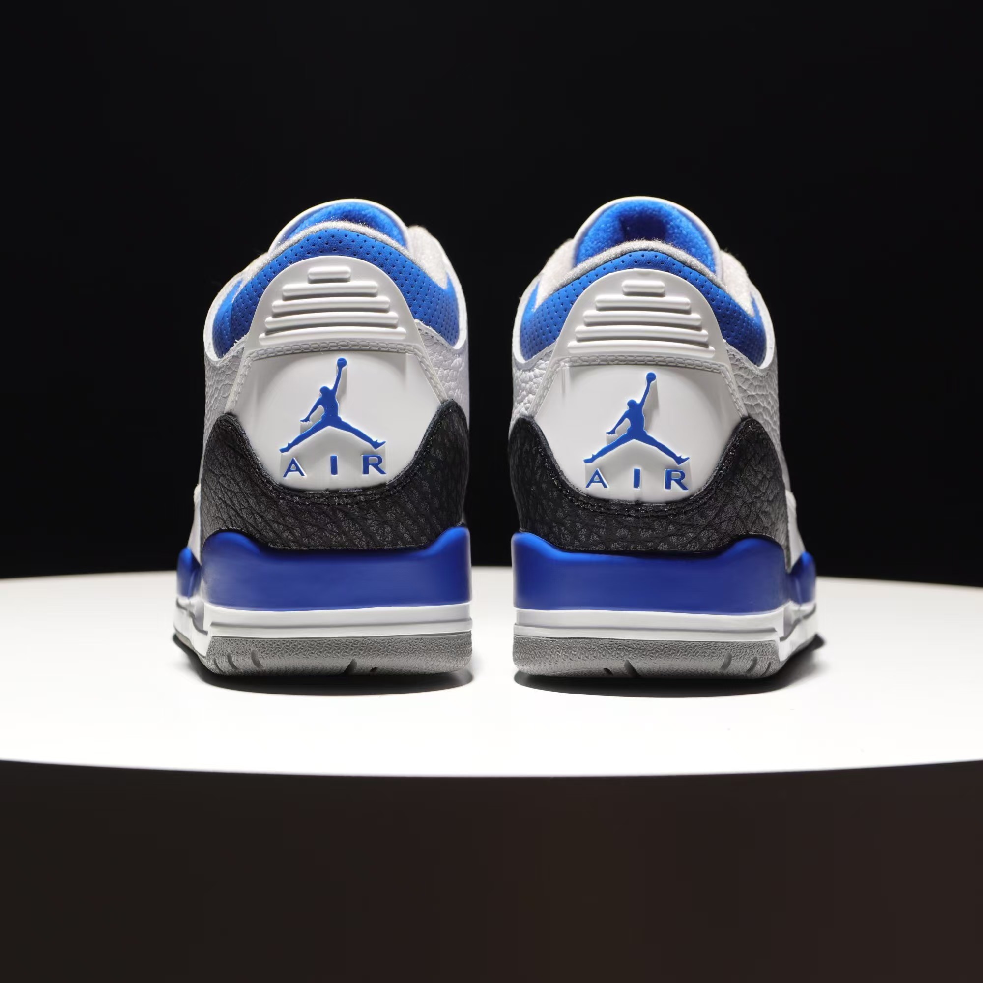 AIR 3 retro