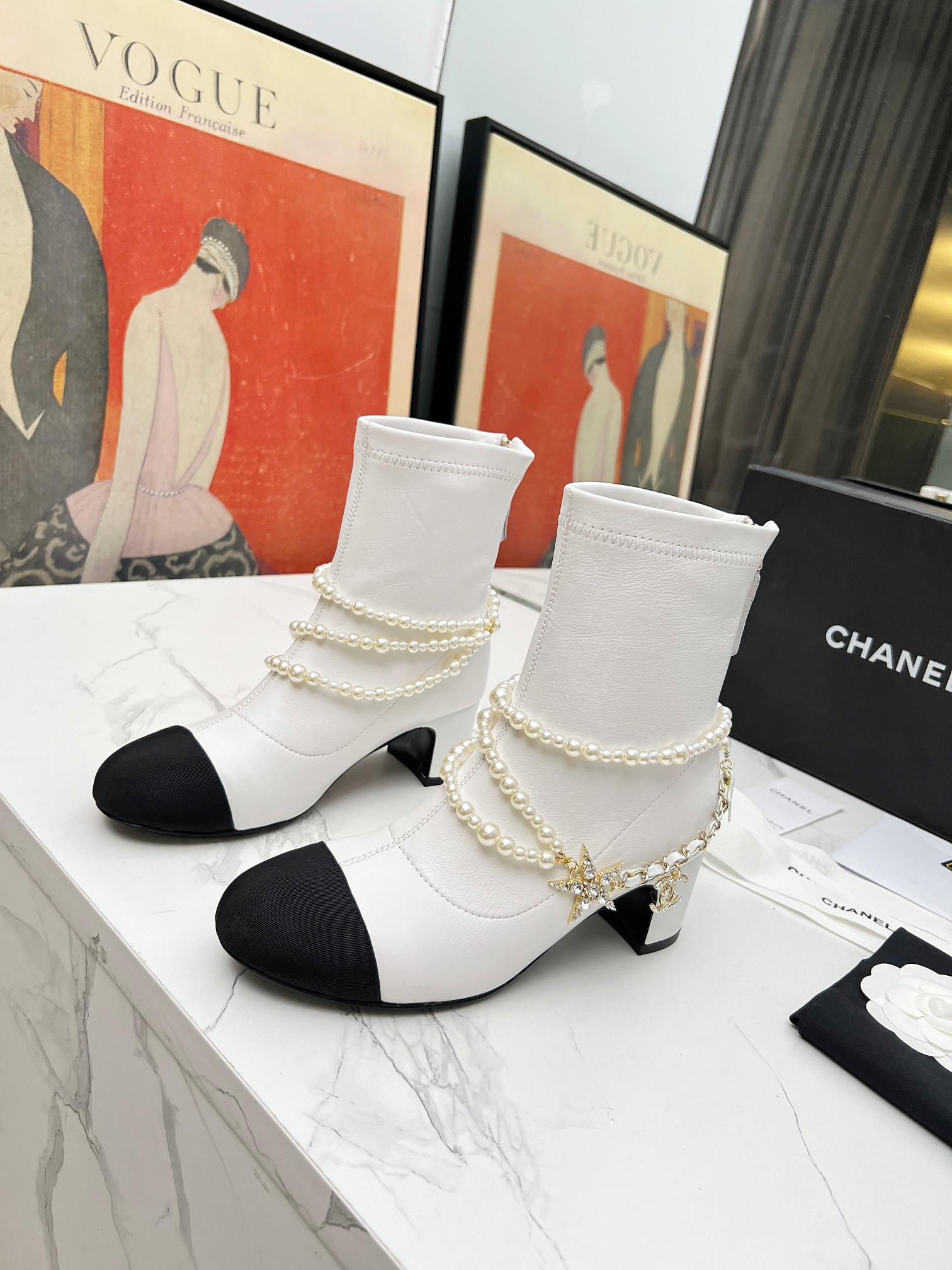 CHANEL Boots