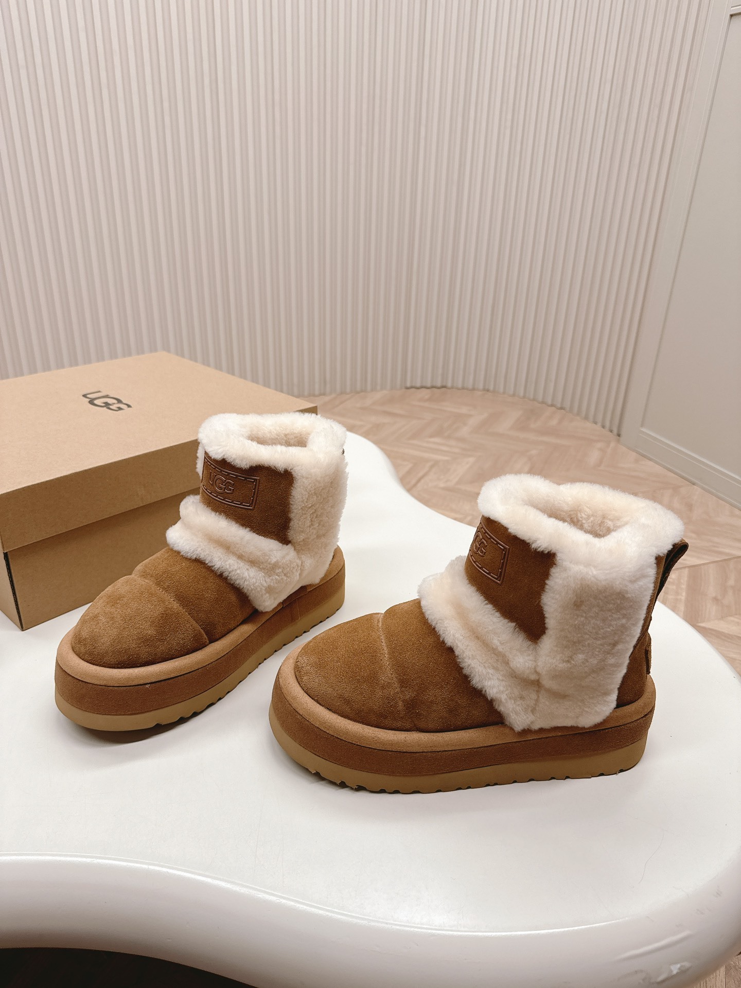 UGG Snow boots