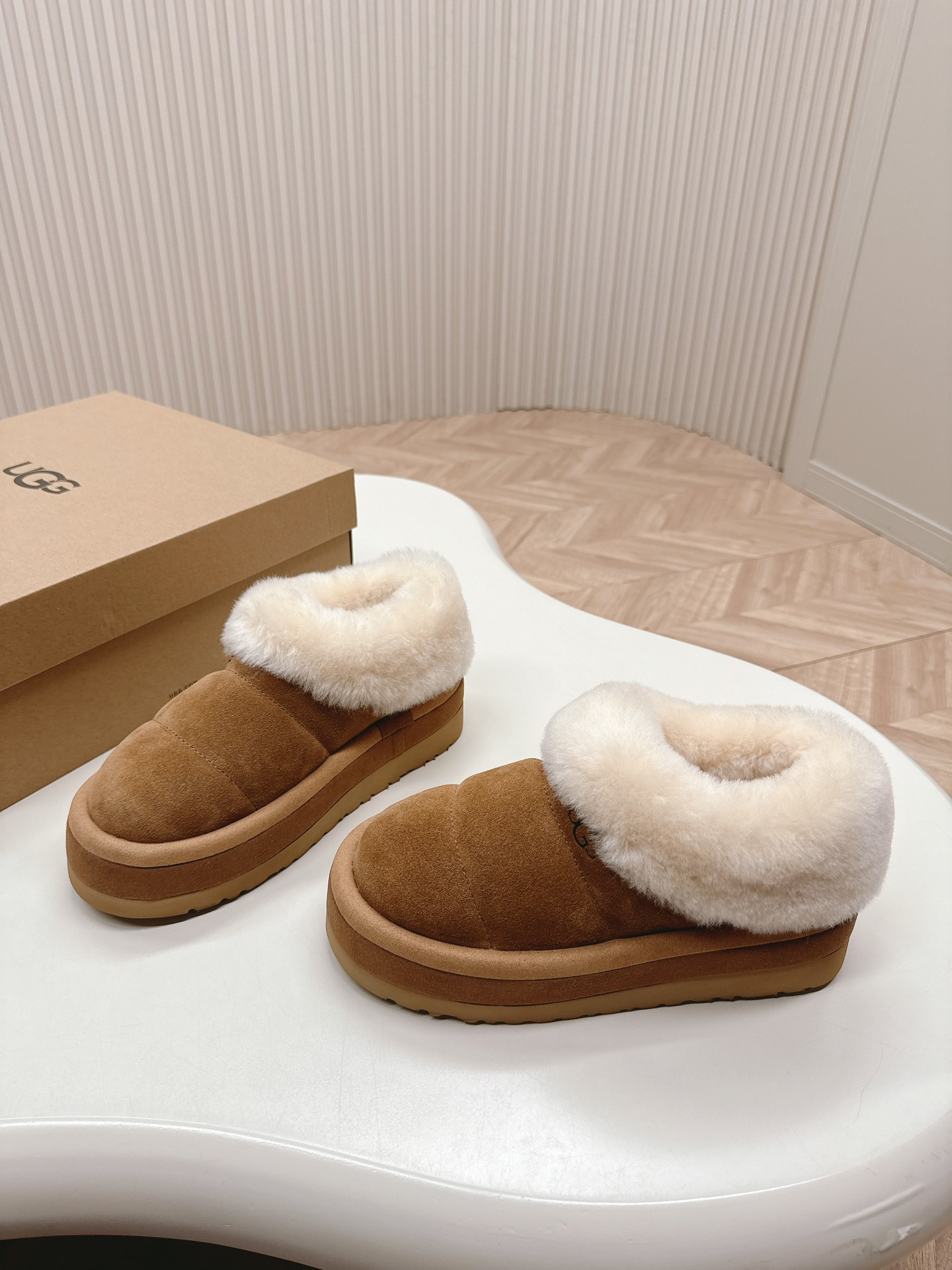 UGG Snow boots
