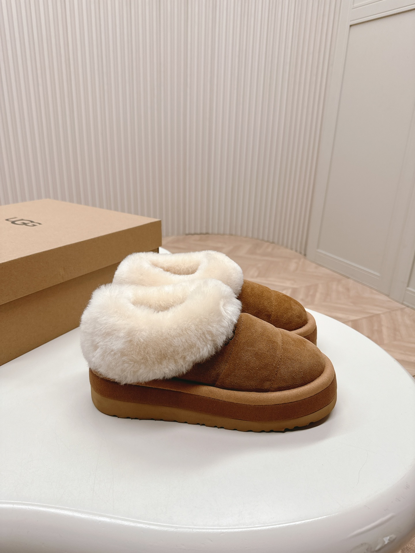 UGG Snow boots