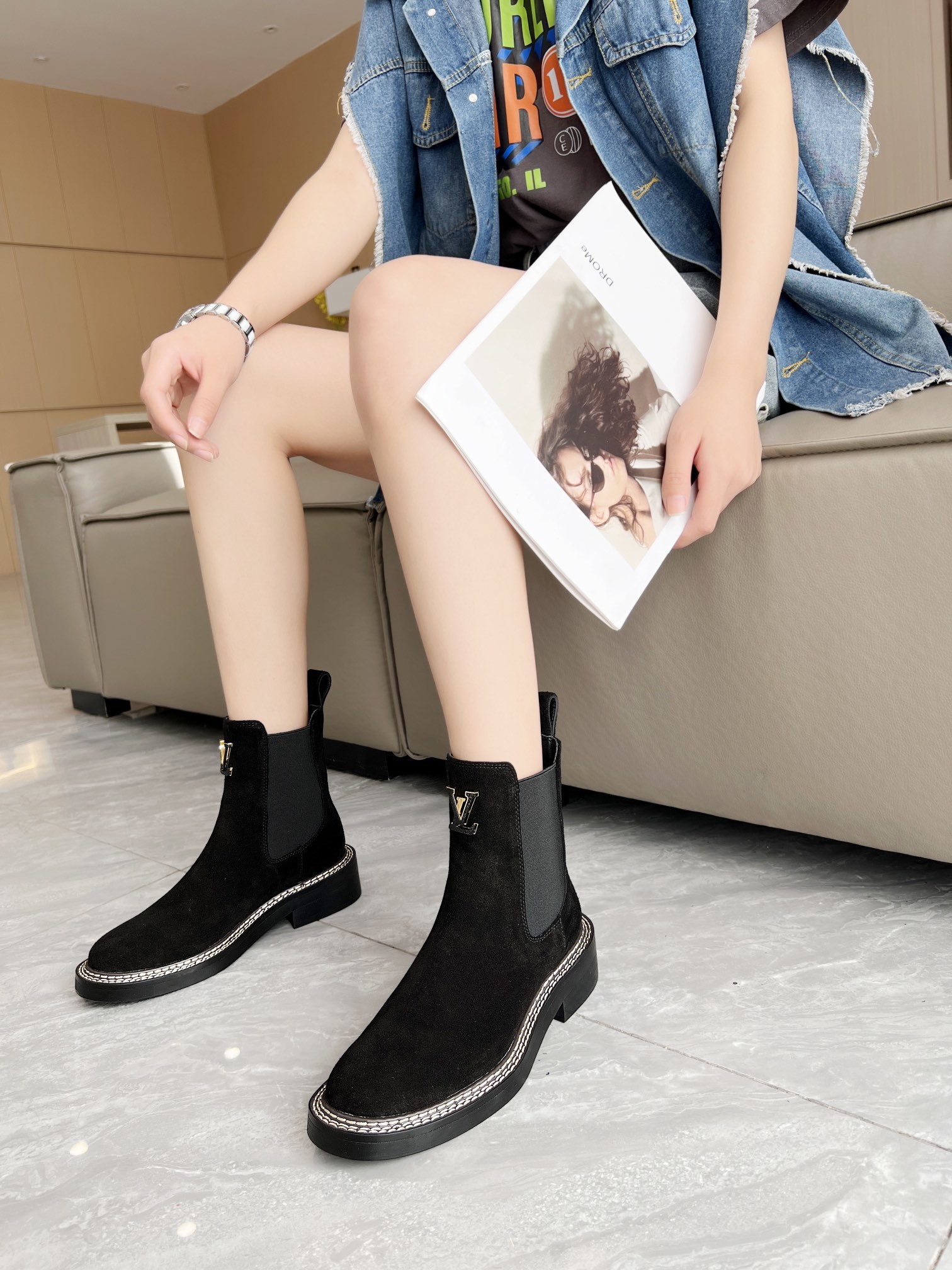 LV Chelsea Boots