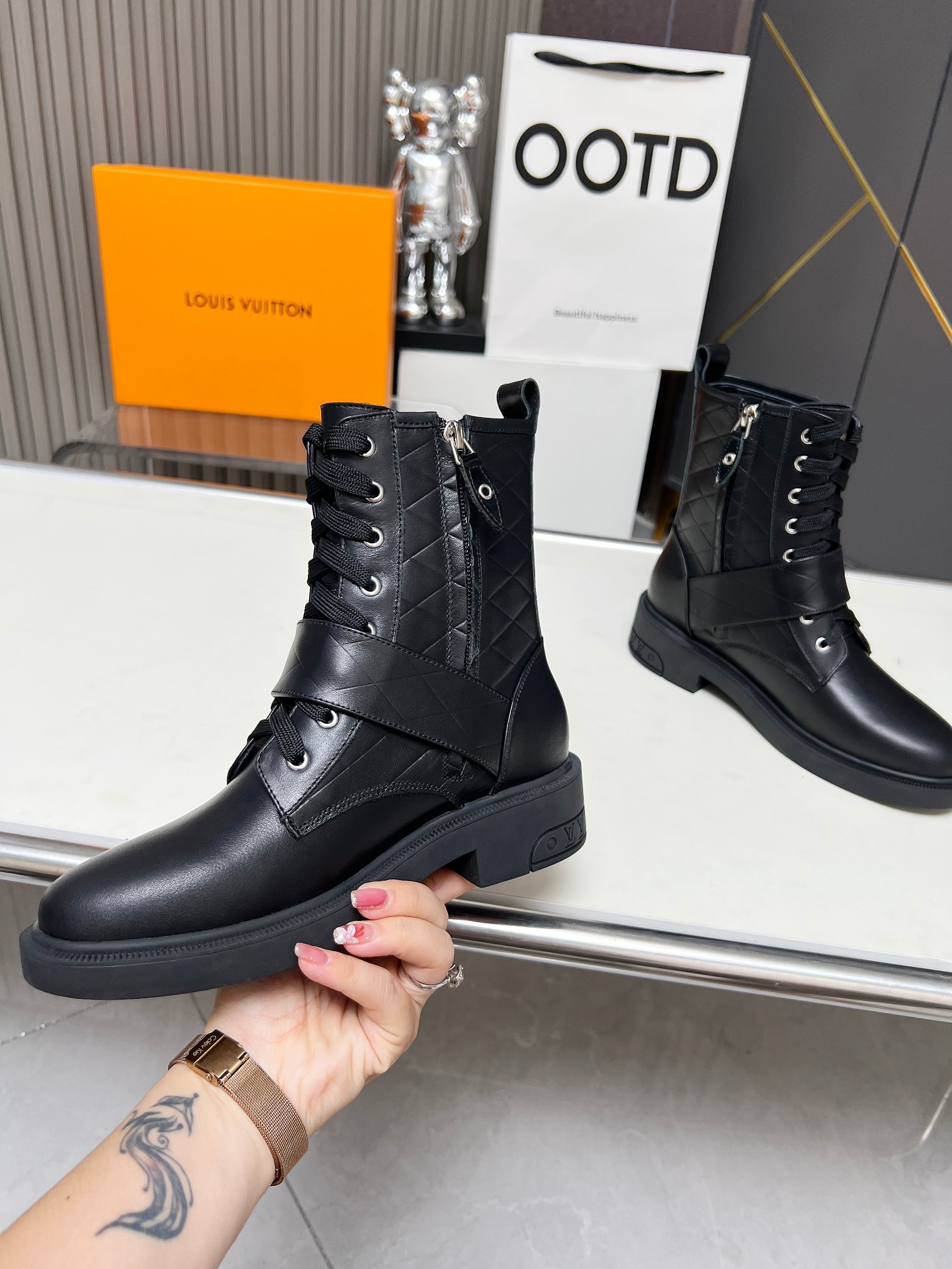 LV Citizen Ankle boots