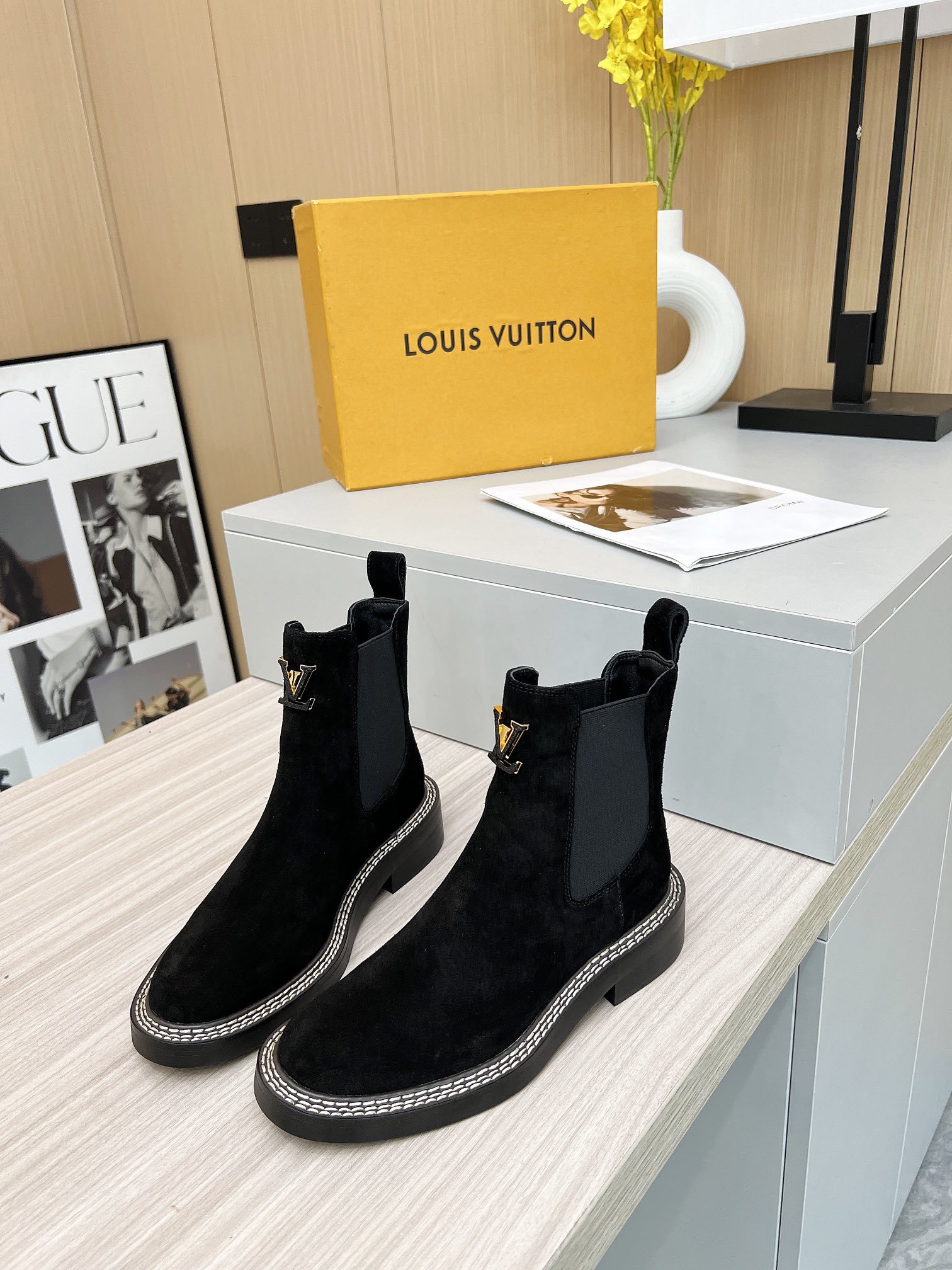 LV Chelsea Boots