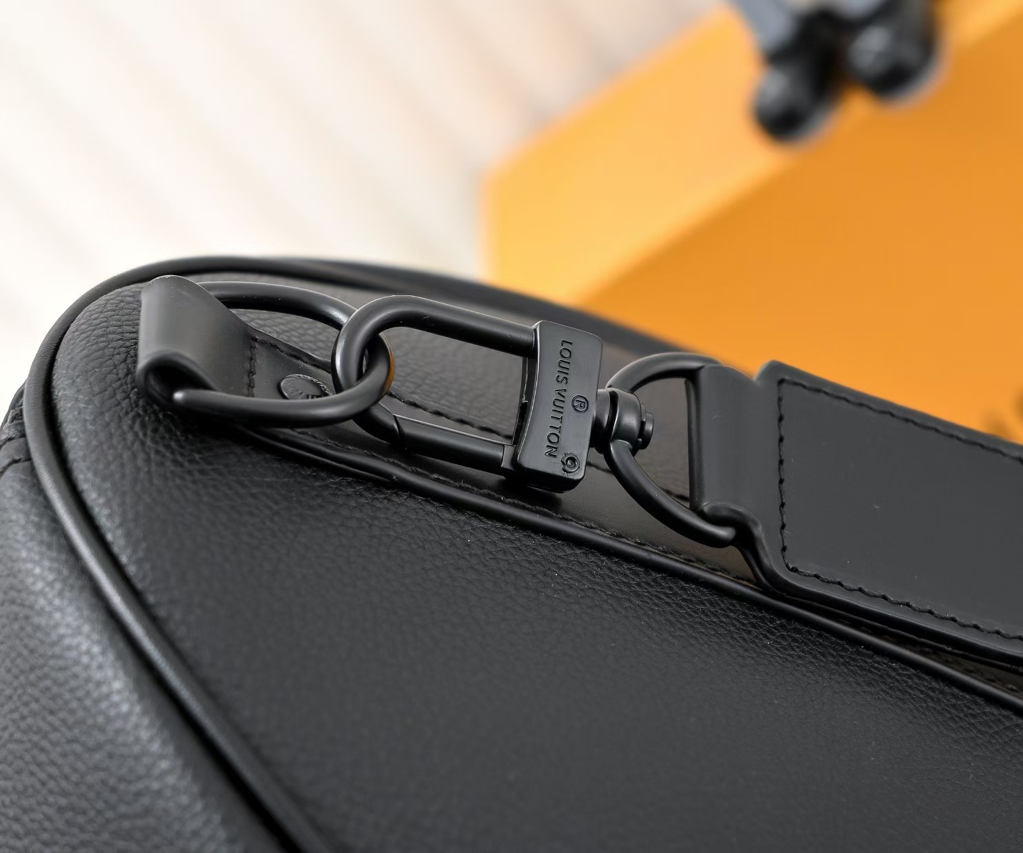 LV Keepall bandouliere 50