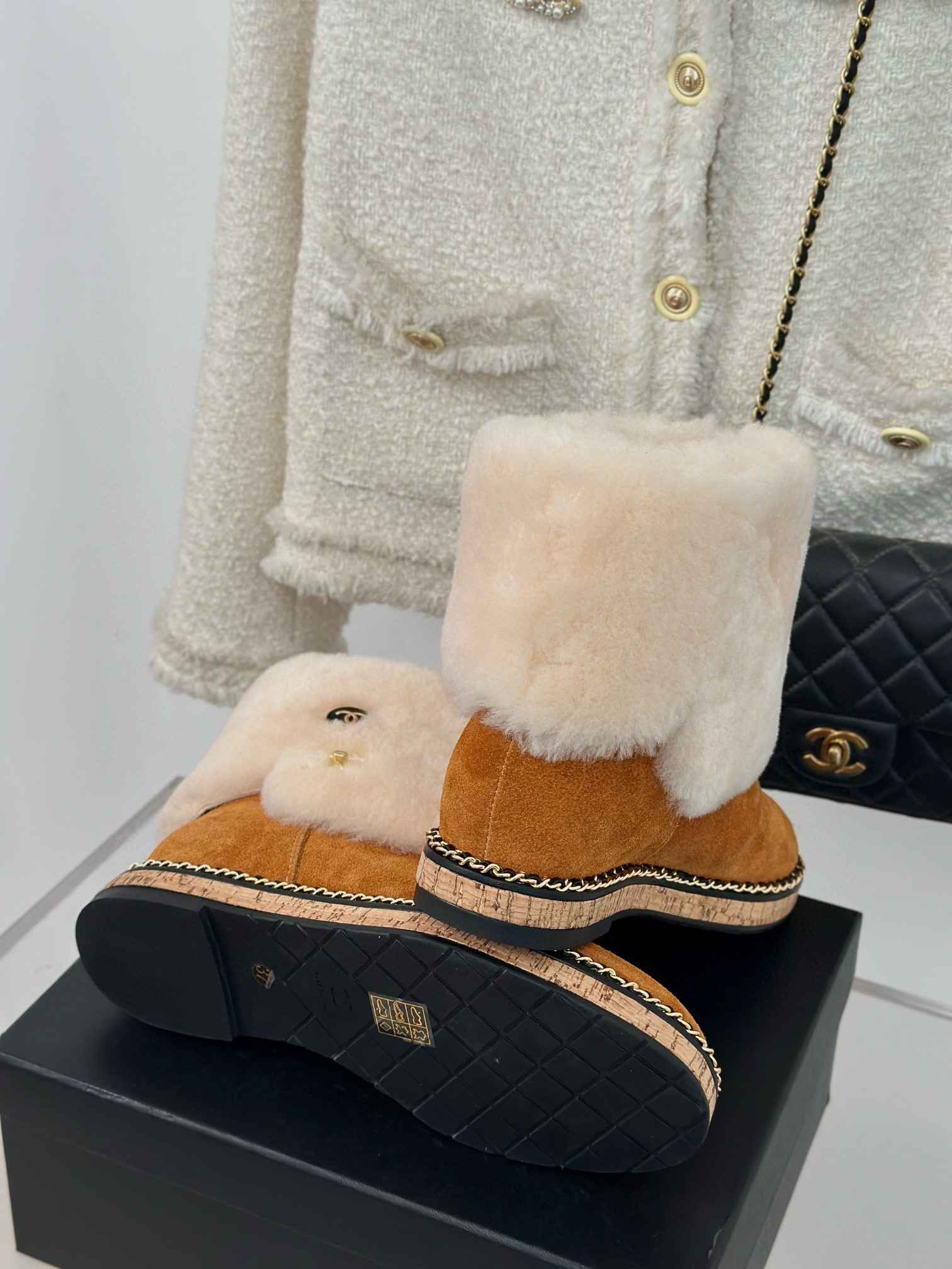 CHANEL Chain uggs with wood grain soles Snow Boots