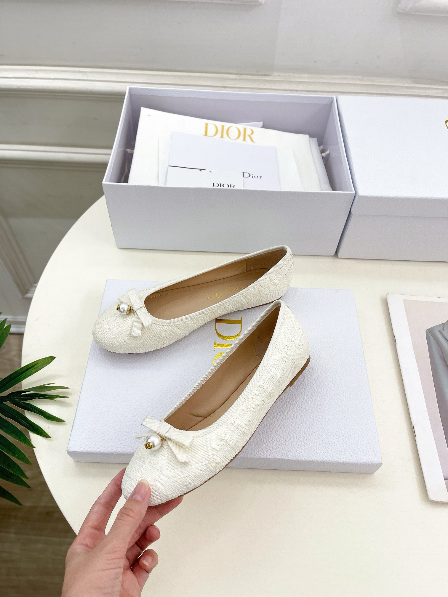 DIOR straw pearl ballet shoes