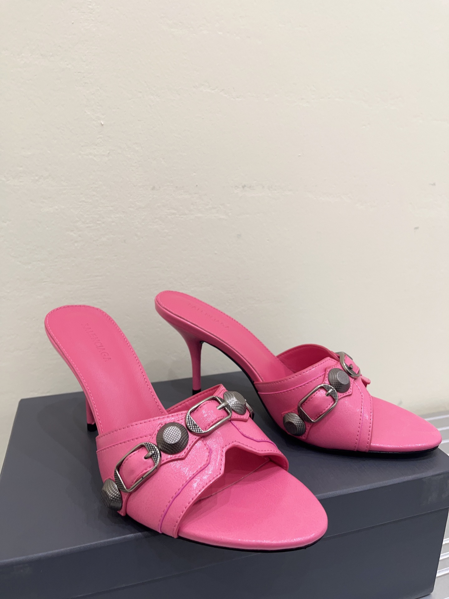 BALENCIAGA LeCagole Heels