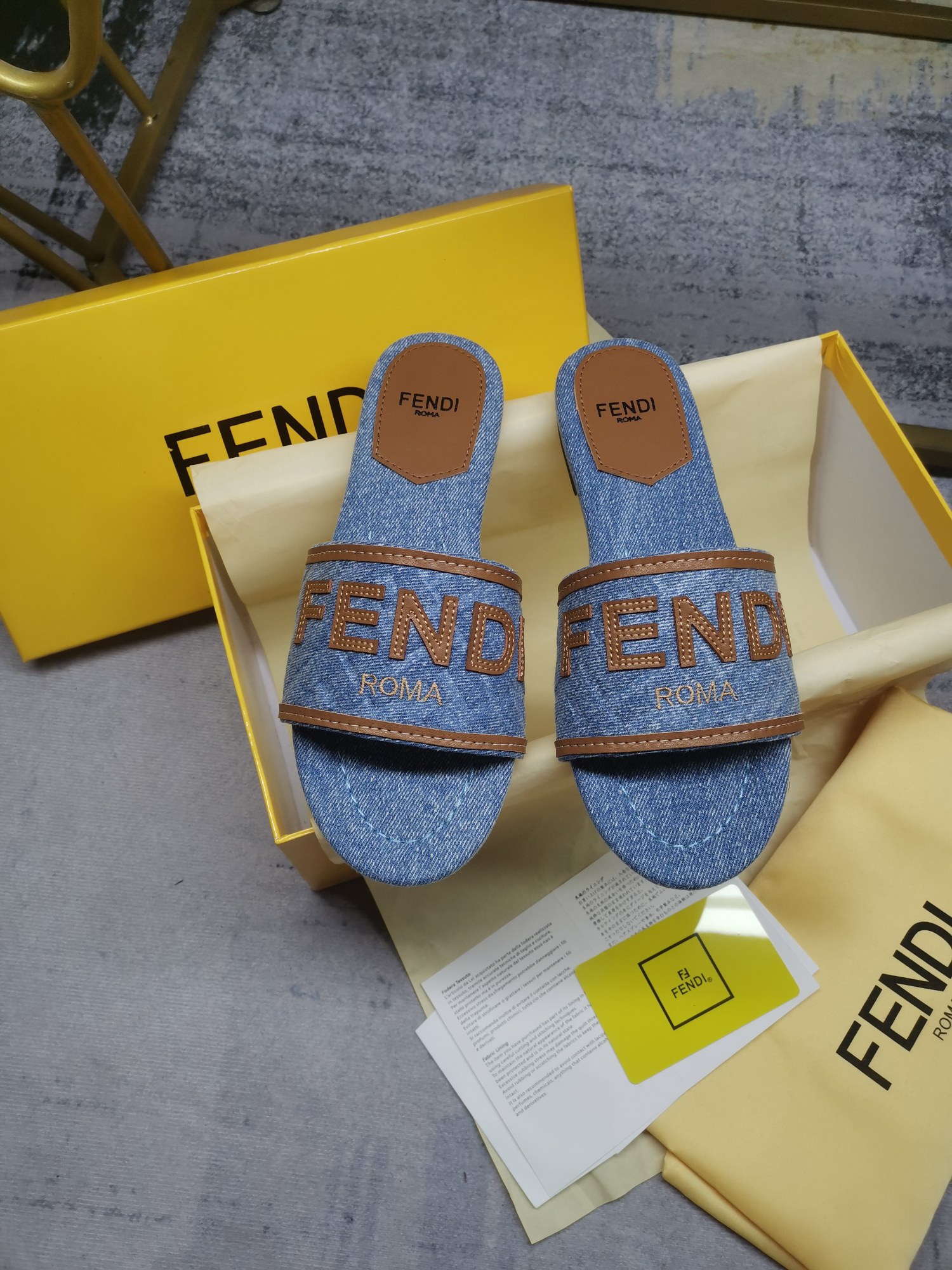FENDI Canvas embroidery Slippers