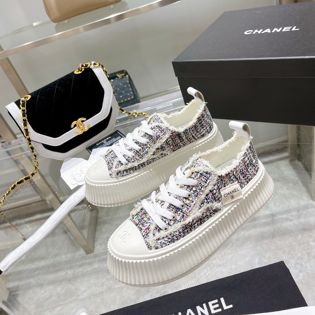 CHANEL Vintage Casual shoes