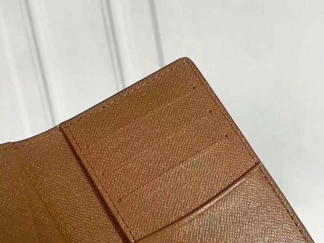 LV Passport Cover Monogram
