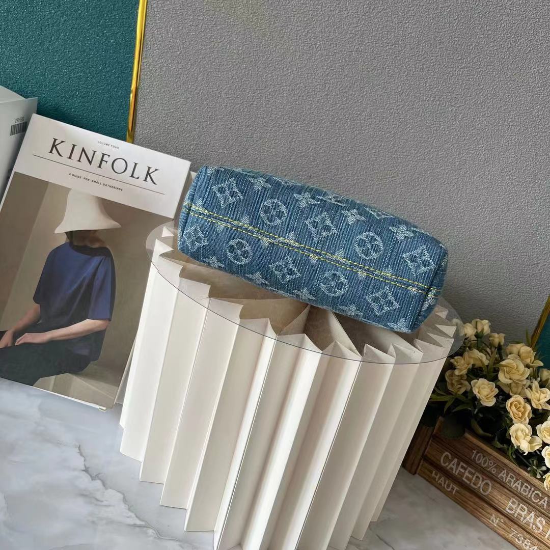 LV Hills Pochette denim clutch bag
