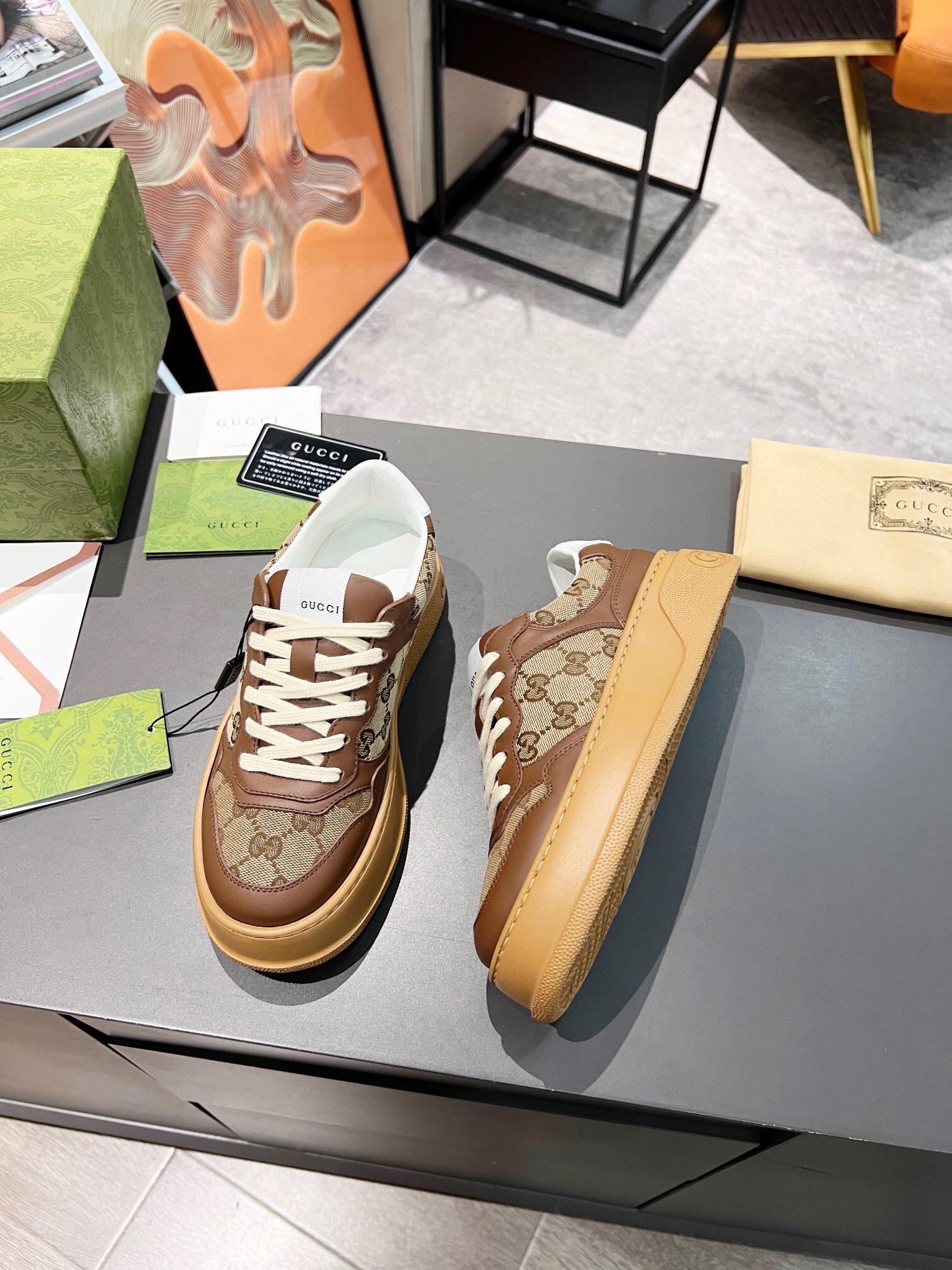 Gucci Women's GG sneakers