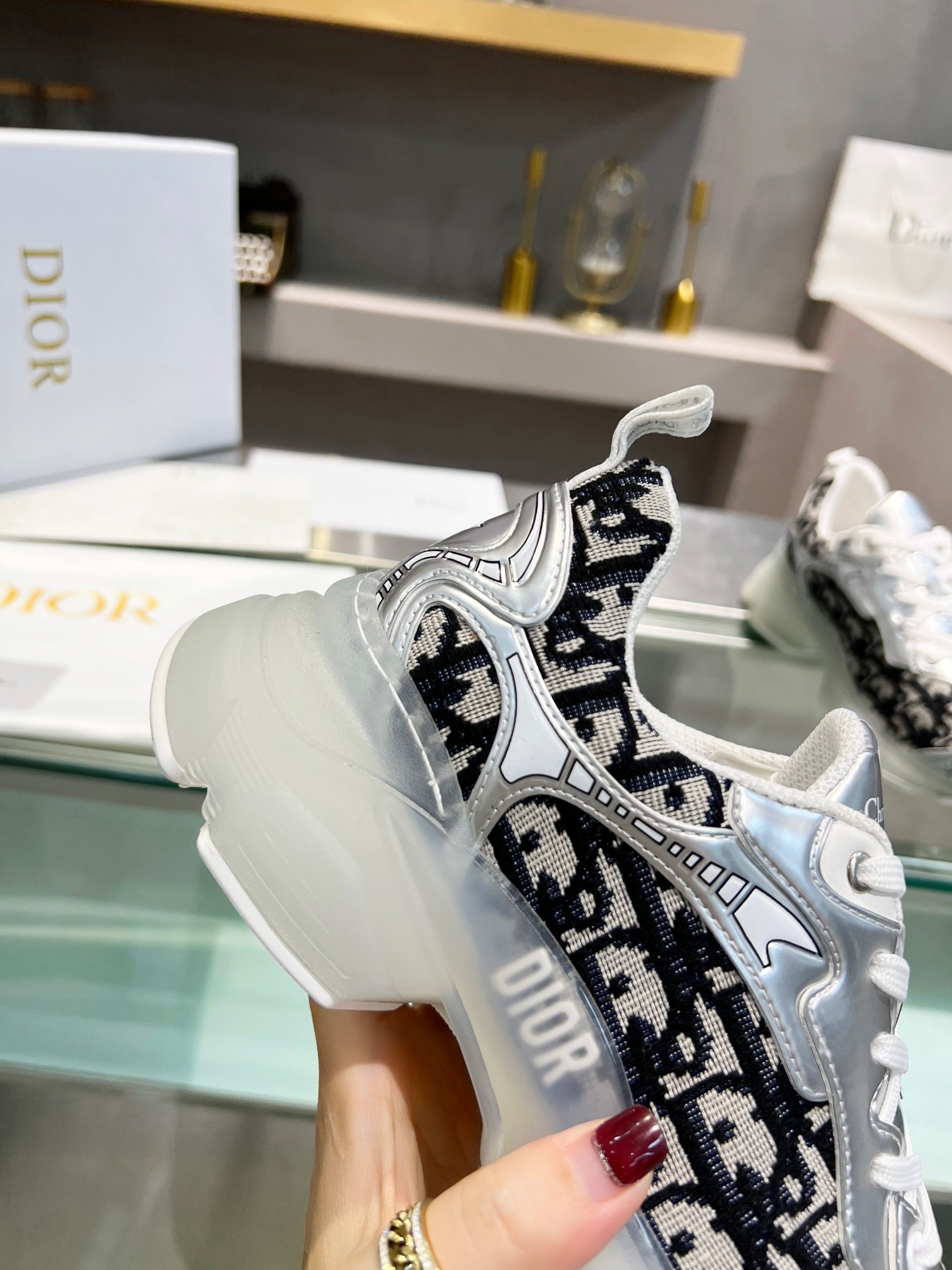 DIOR B31 Sneakers