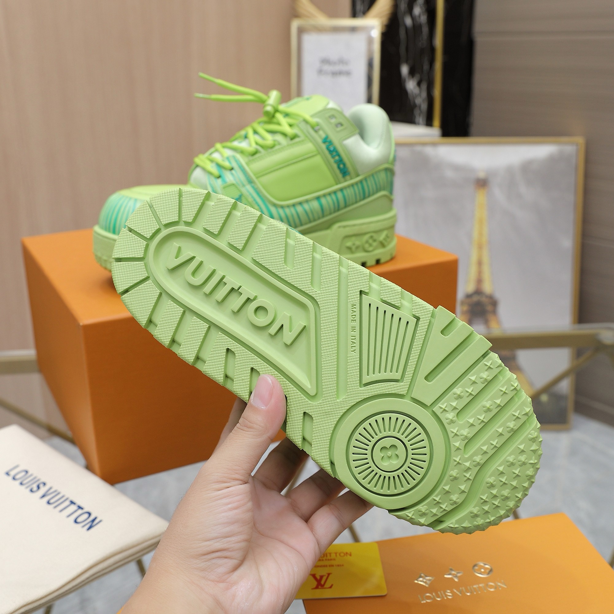 LV Trainer Maxi Sneakers