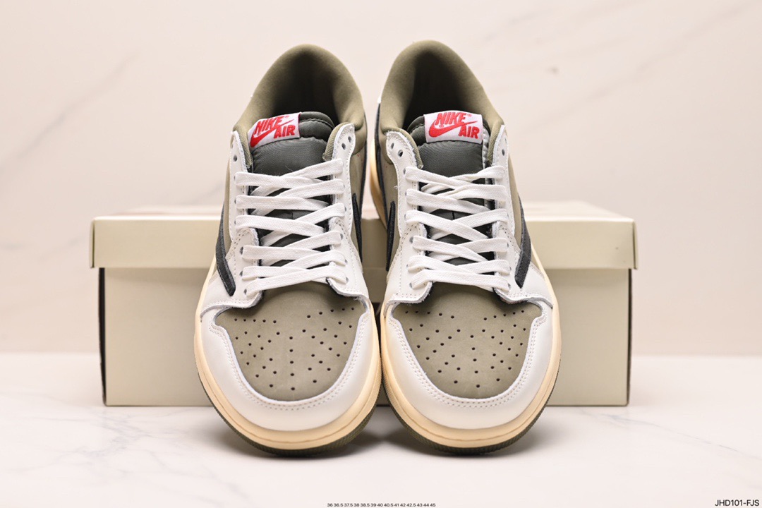 Travis Scott x Air Jordan 1 Low