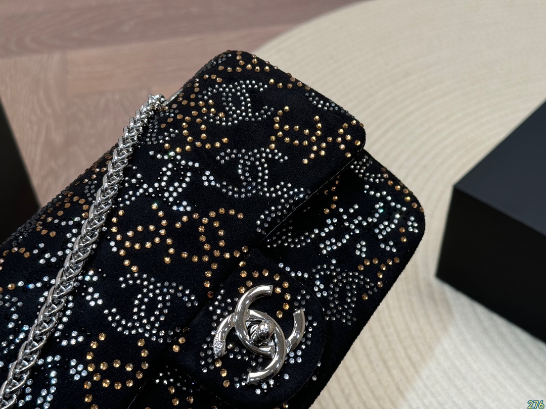 CHANEL Handbag （22cm）