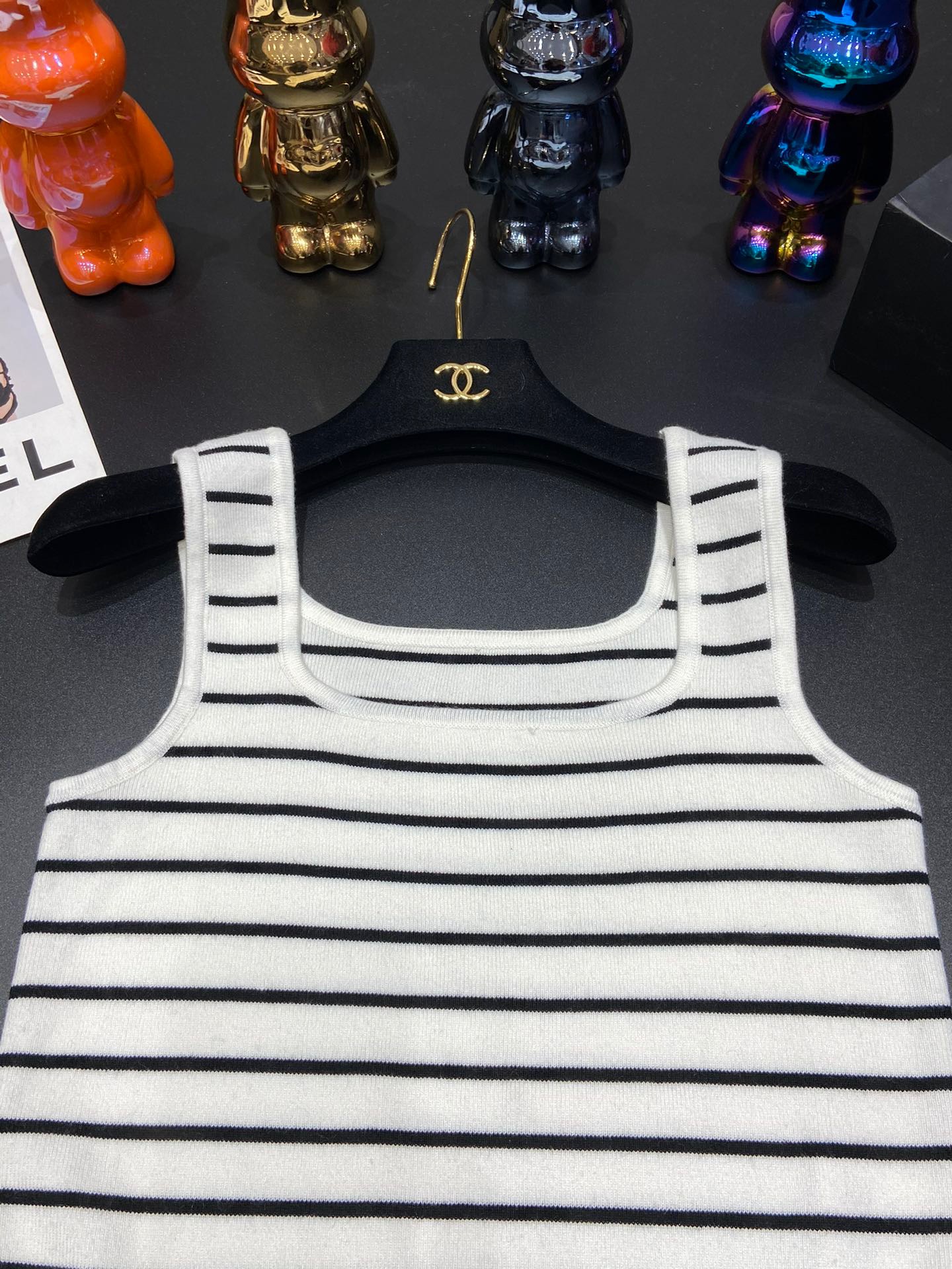CHANEL Knitted striped vest