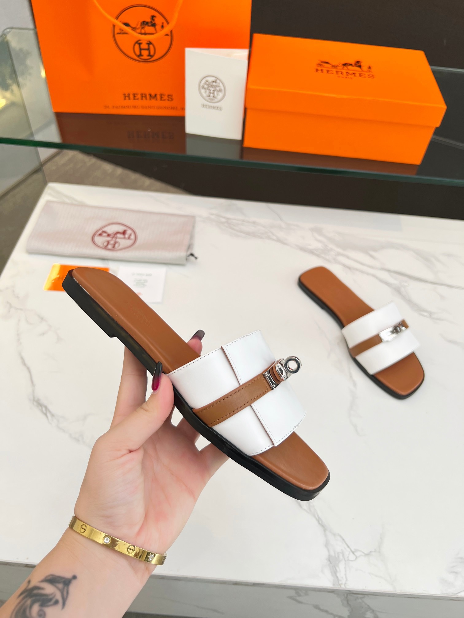 HERMES Kelly Slippers