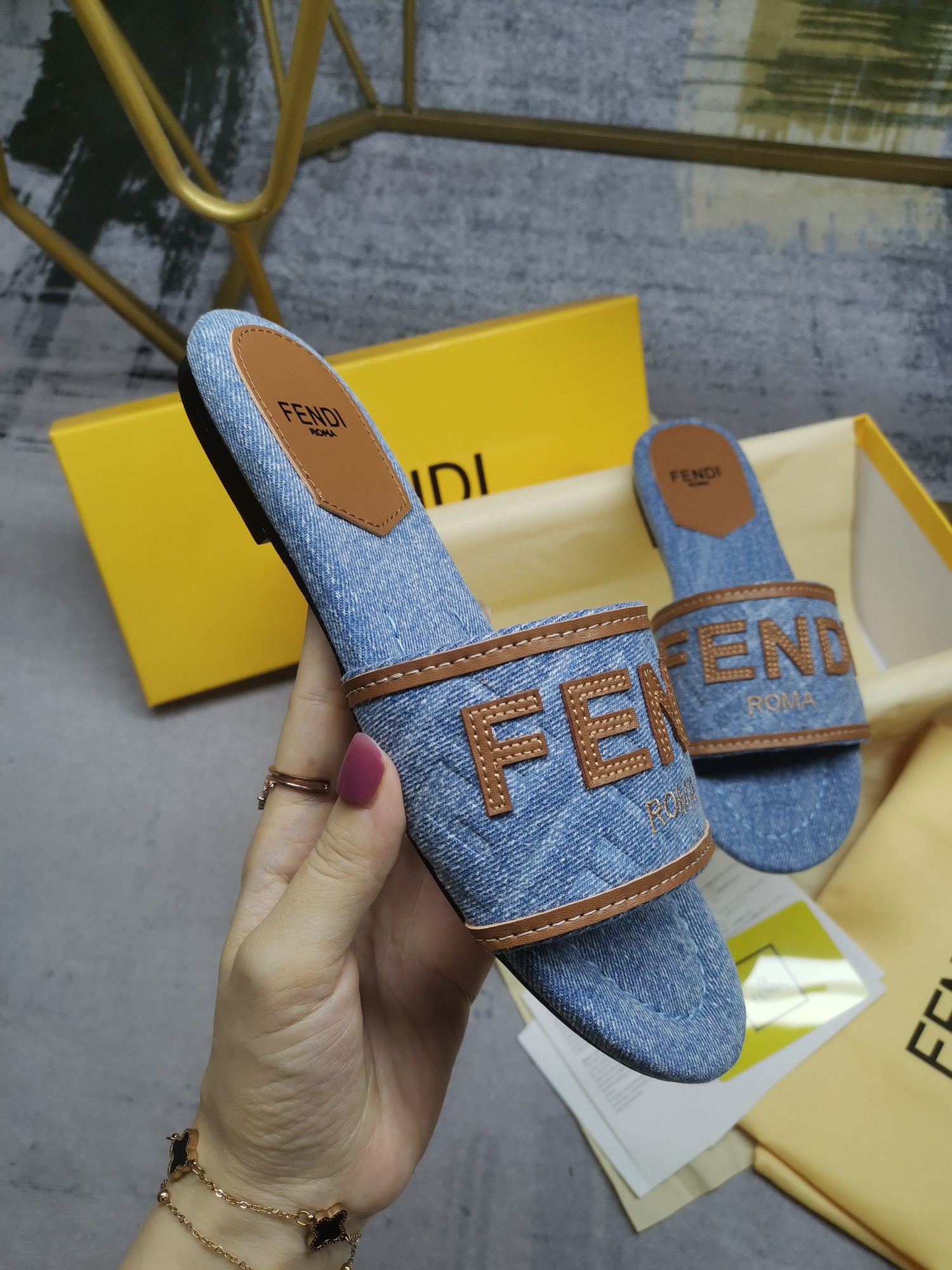 FENDI Canvas embroidery Slippers