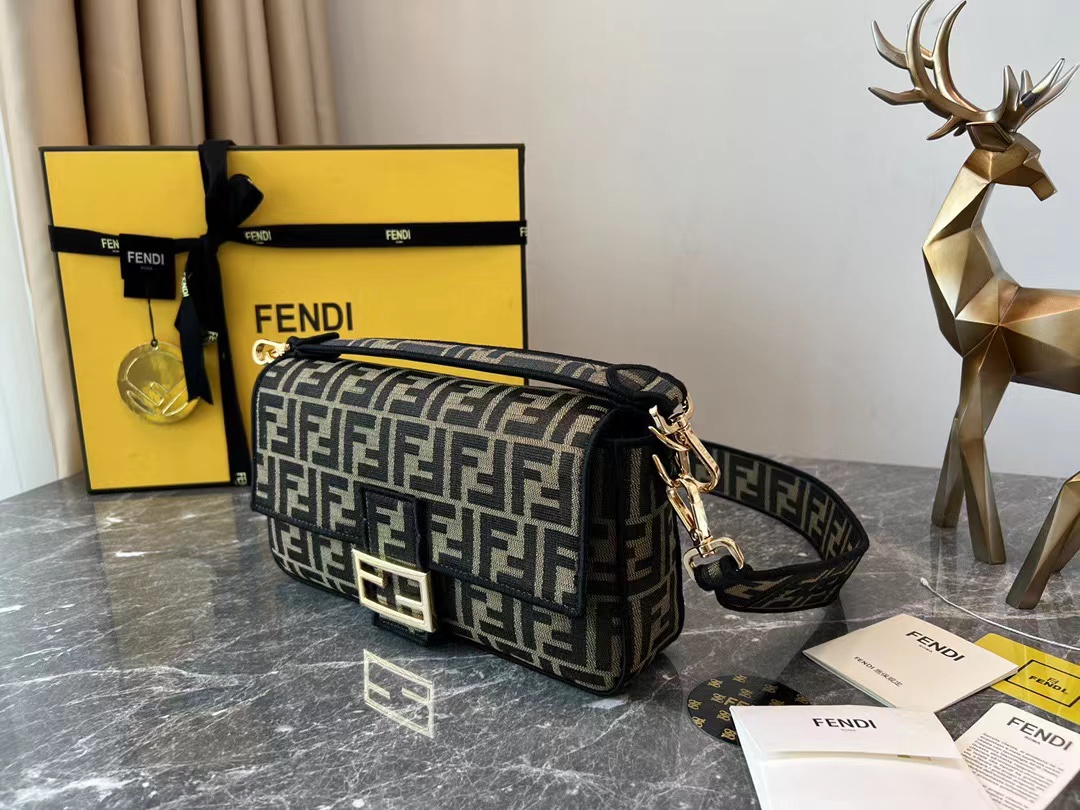 FENDI Baguette Handbag