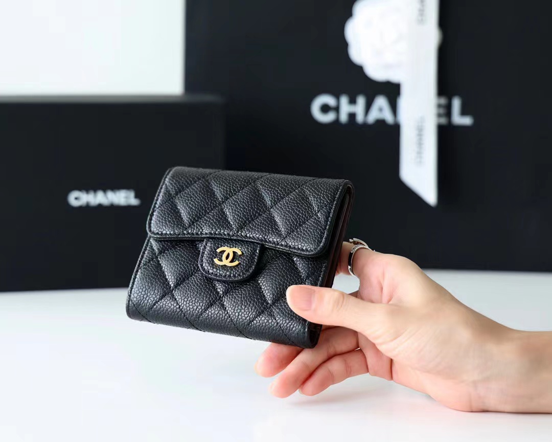 CHANEL wallet