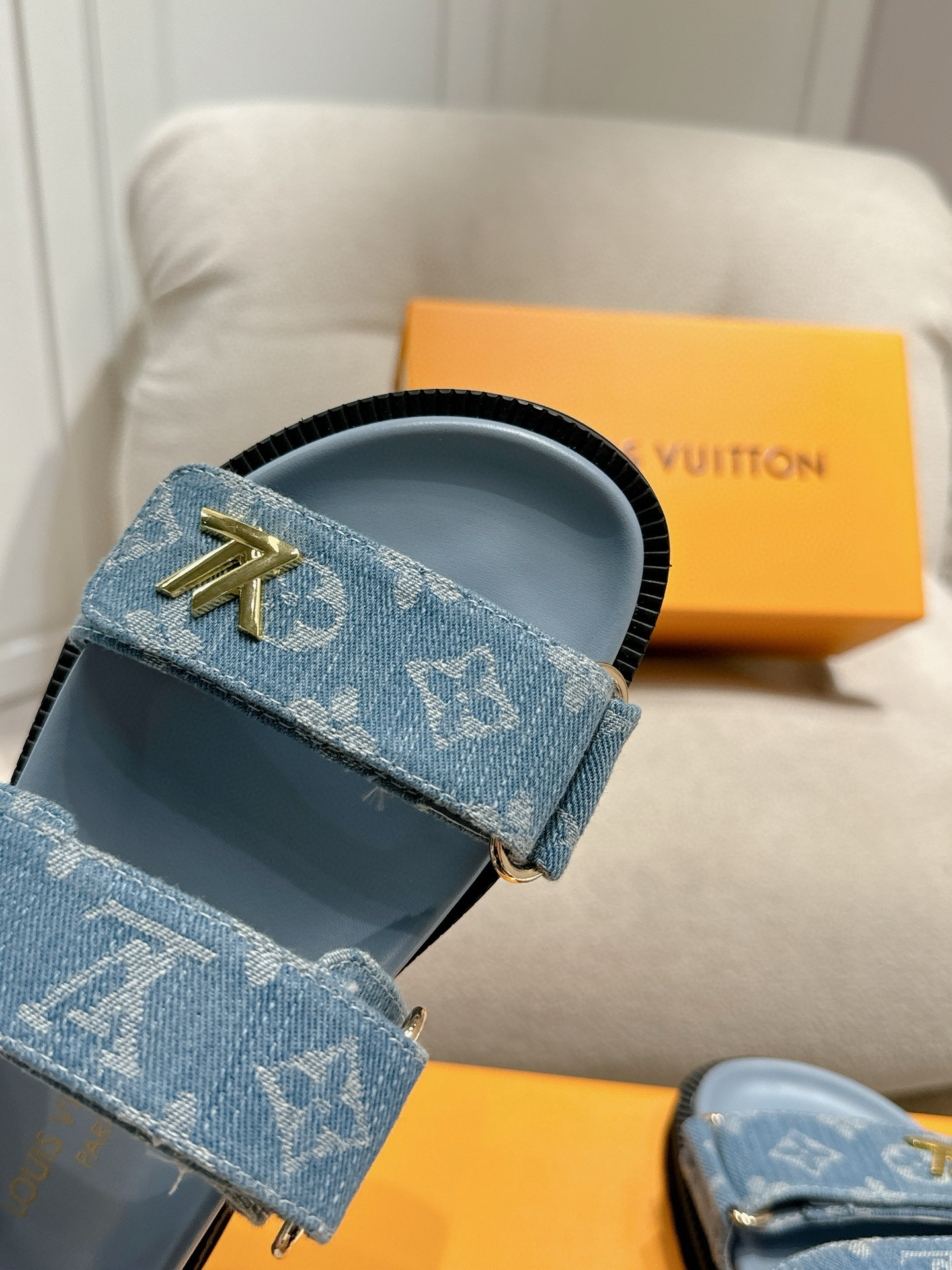 LV SUNSET COMFORT Slippers