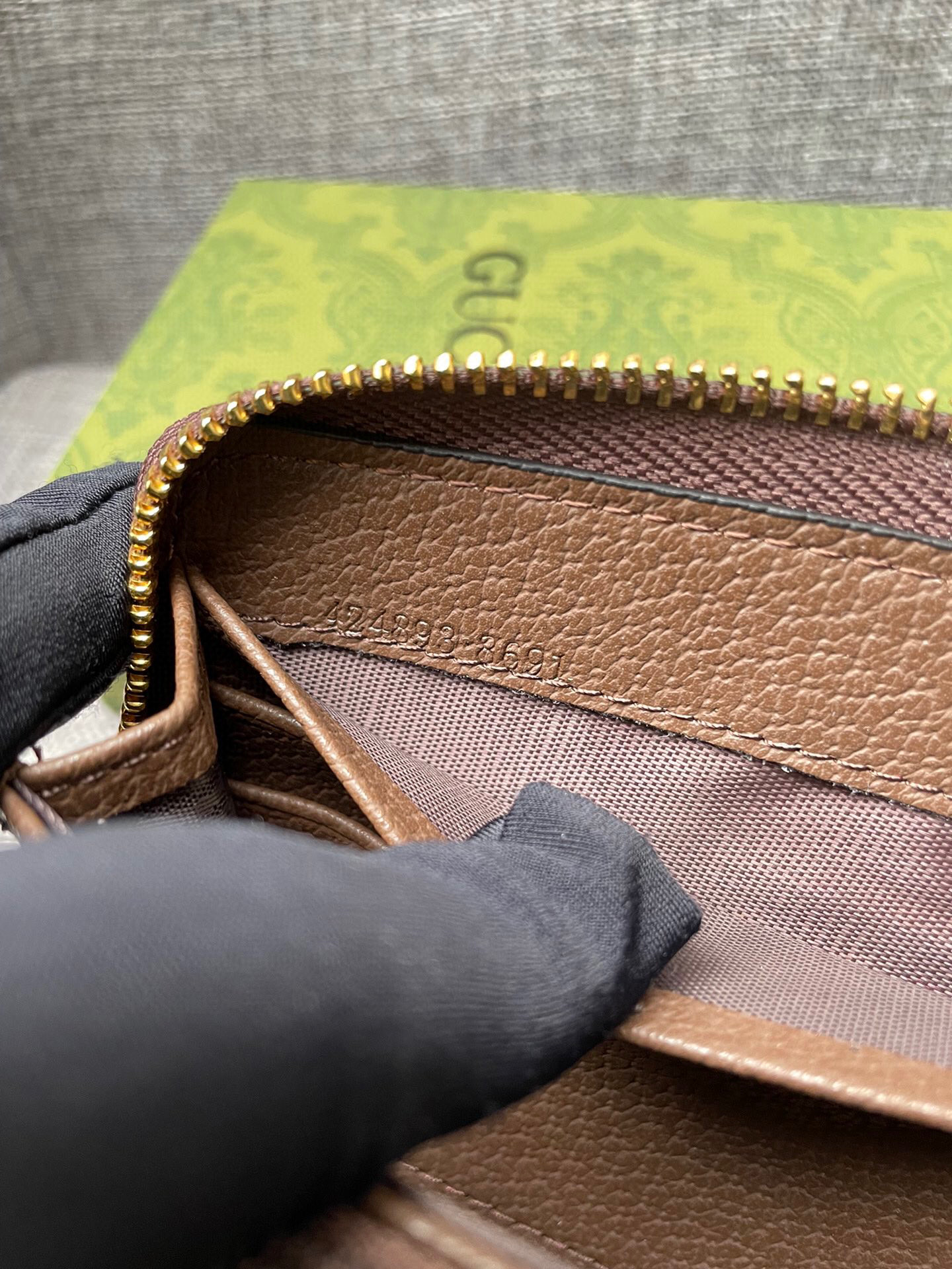 GUCCI wallet