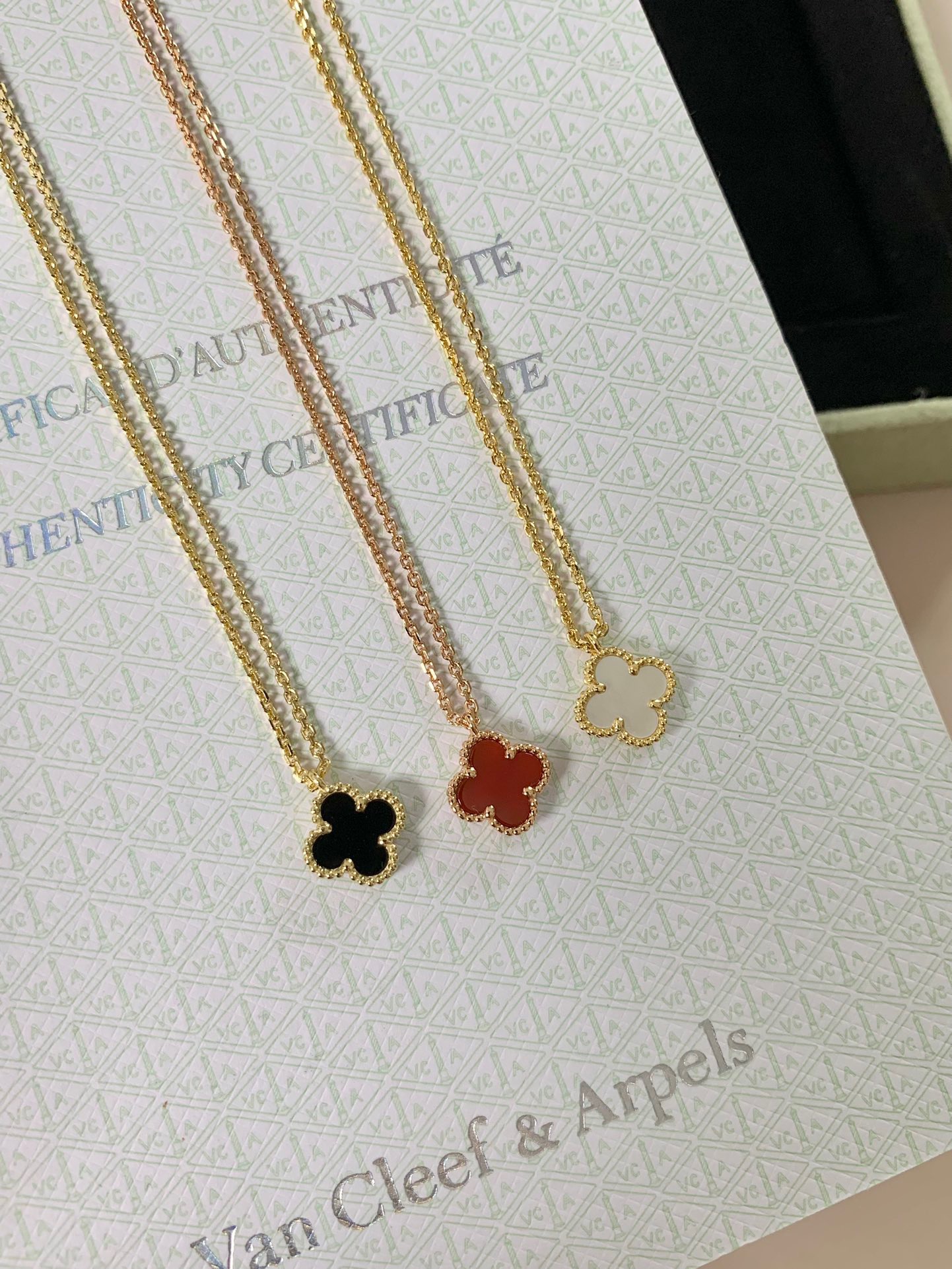 Van Cleef & Arpels Necklace