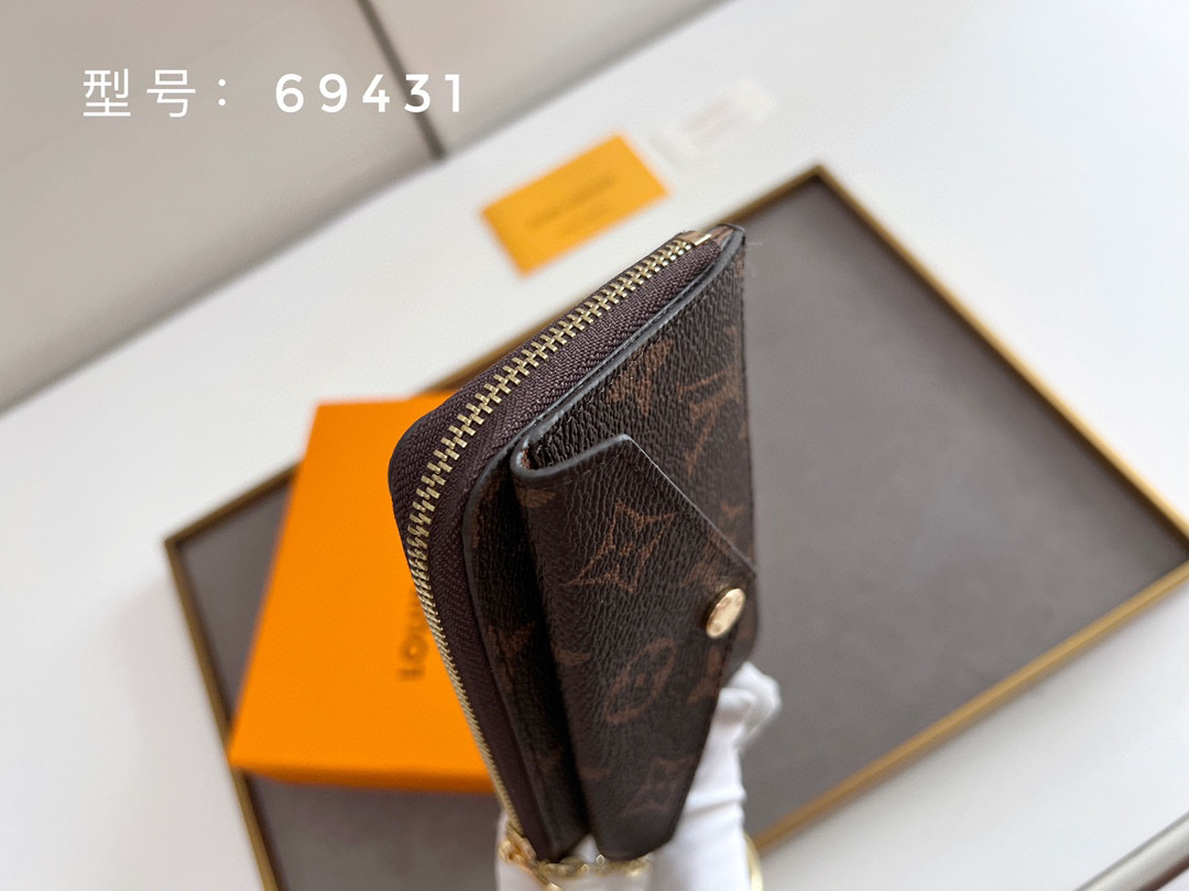 LV wallet