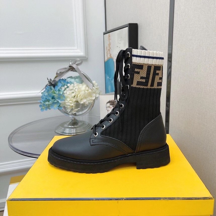 FENDI Rockoko Boots