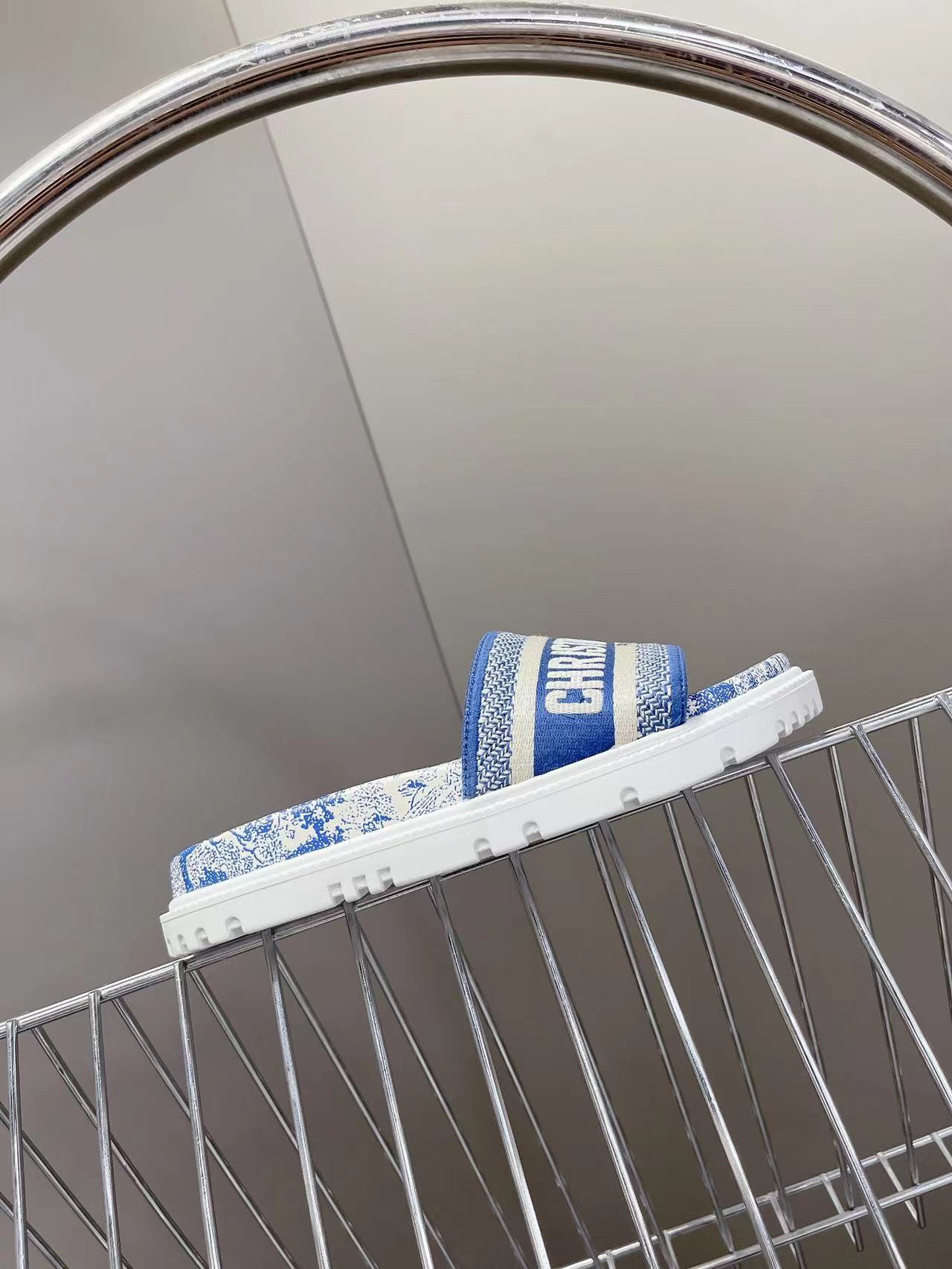 DIOR Slippers