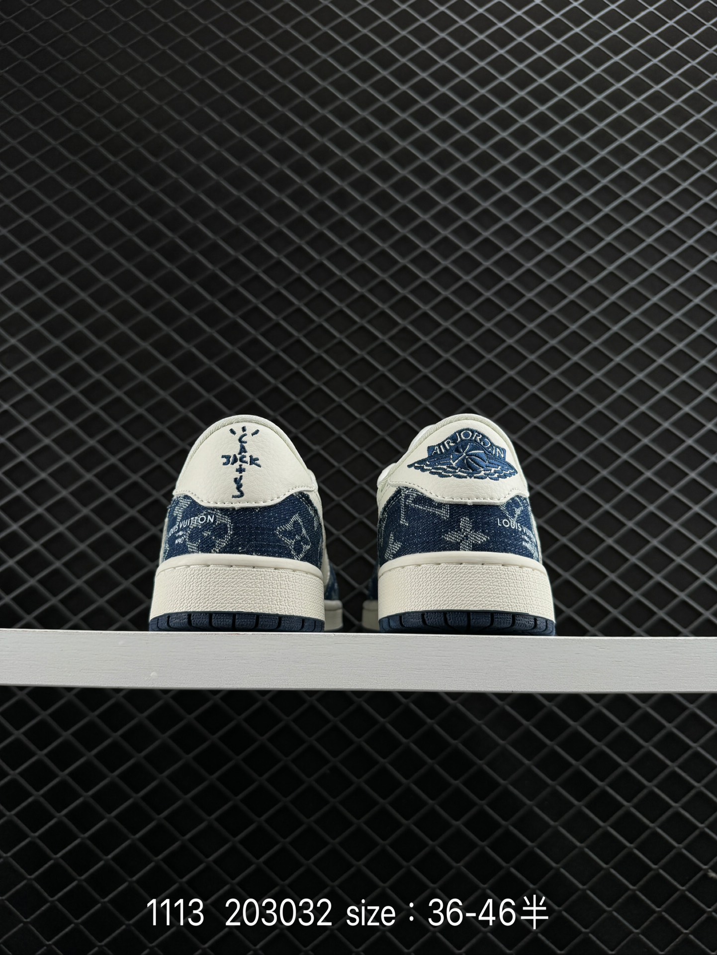 NIKE Travis Scott x Air Jordan 1 ” Reverse Mocha “