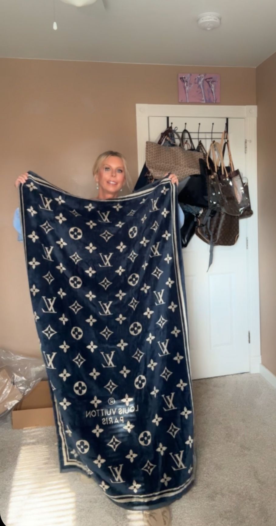 LV Blanket