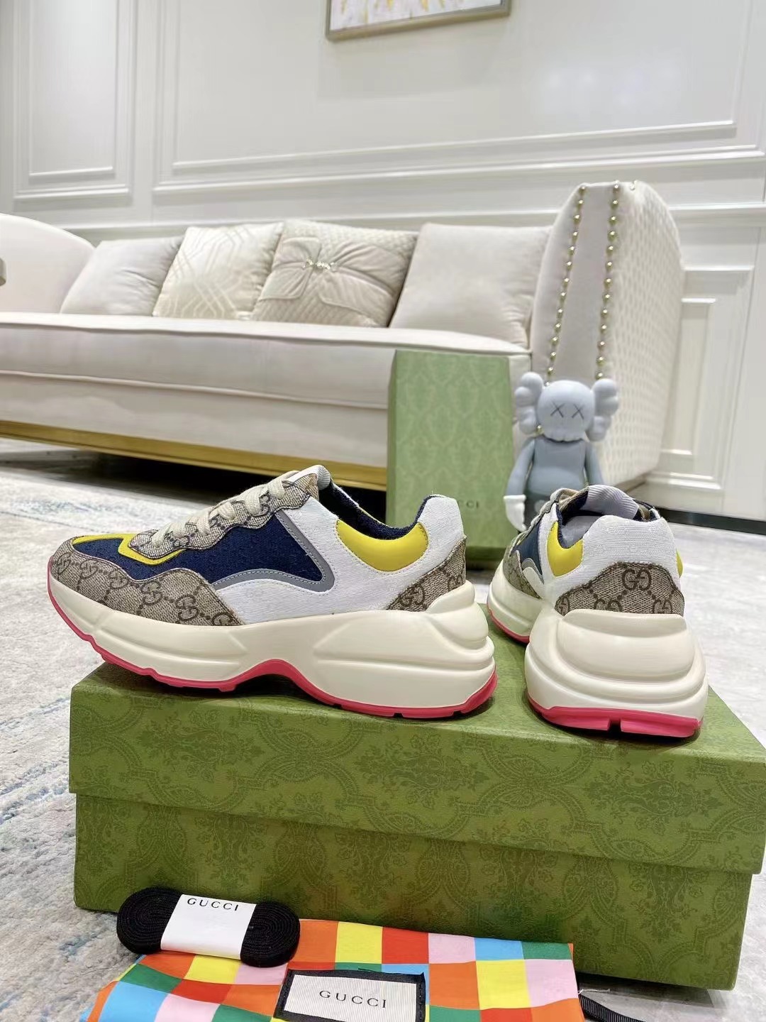 GUCCI Rhyton Sneakers