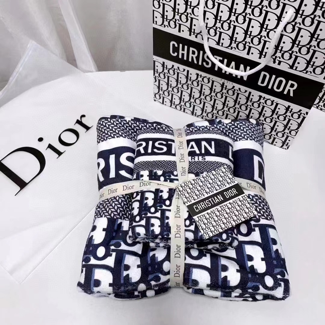 DIOR Towel sets