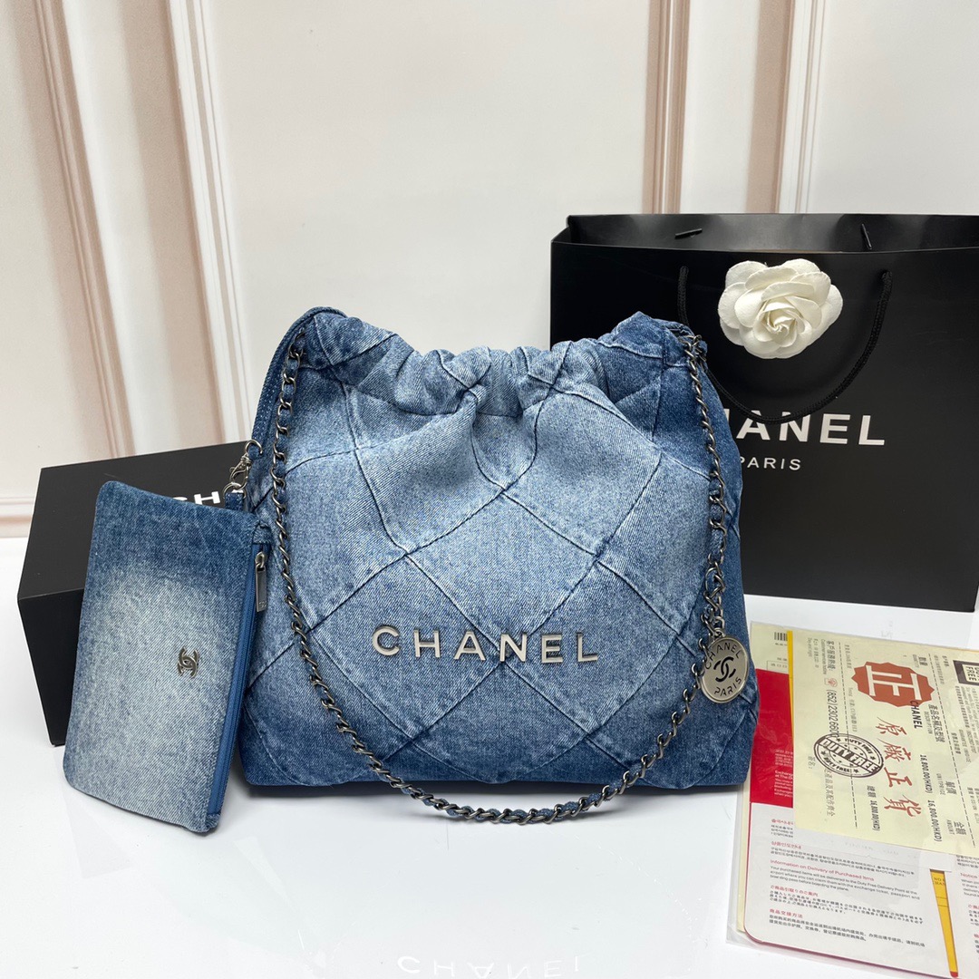 CHANEL  bag