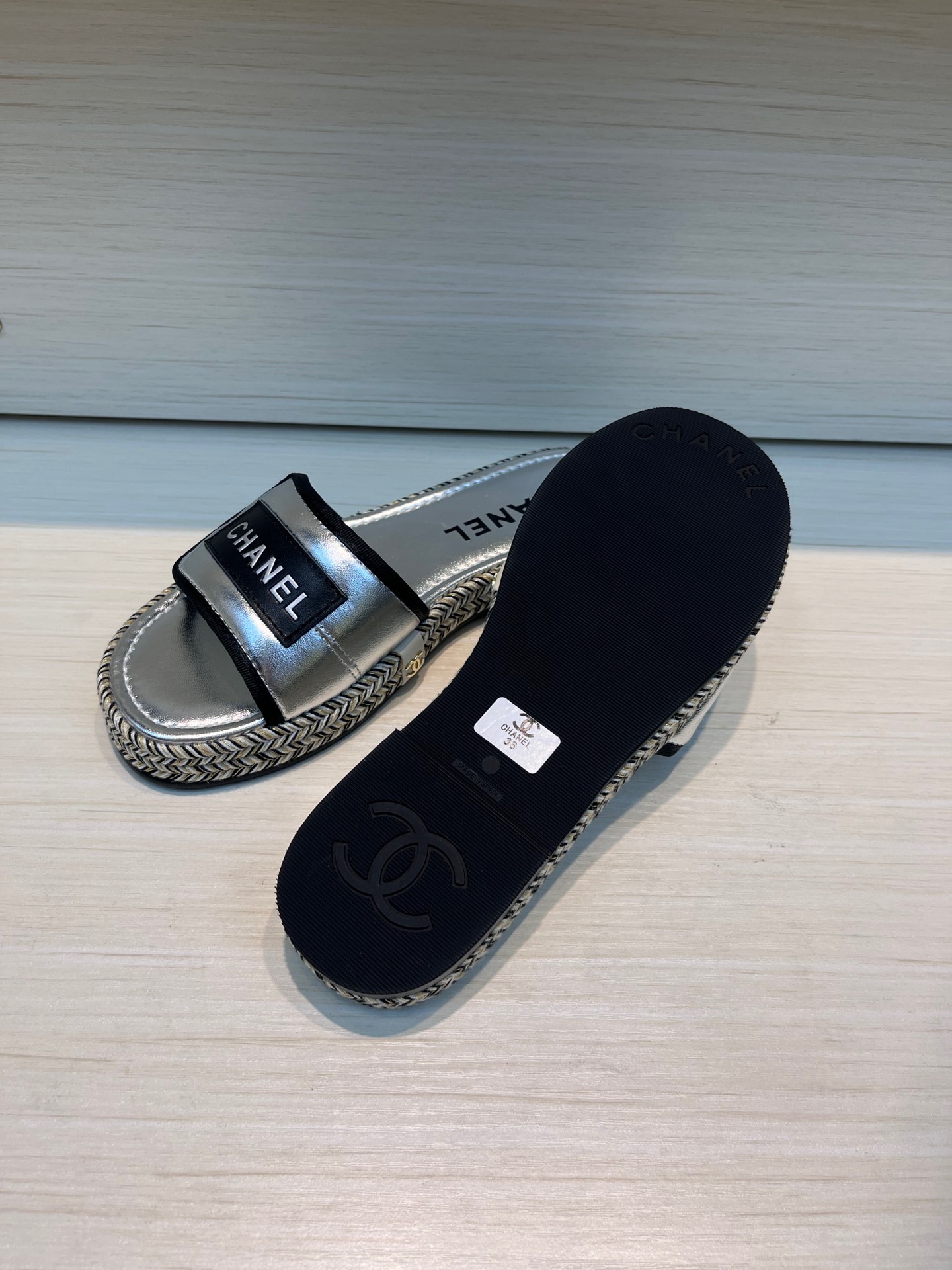 CHANEL Slippers