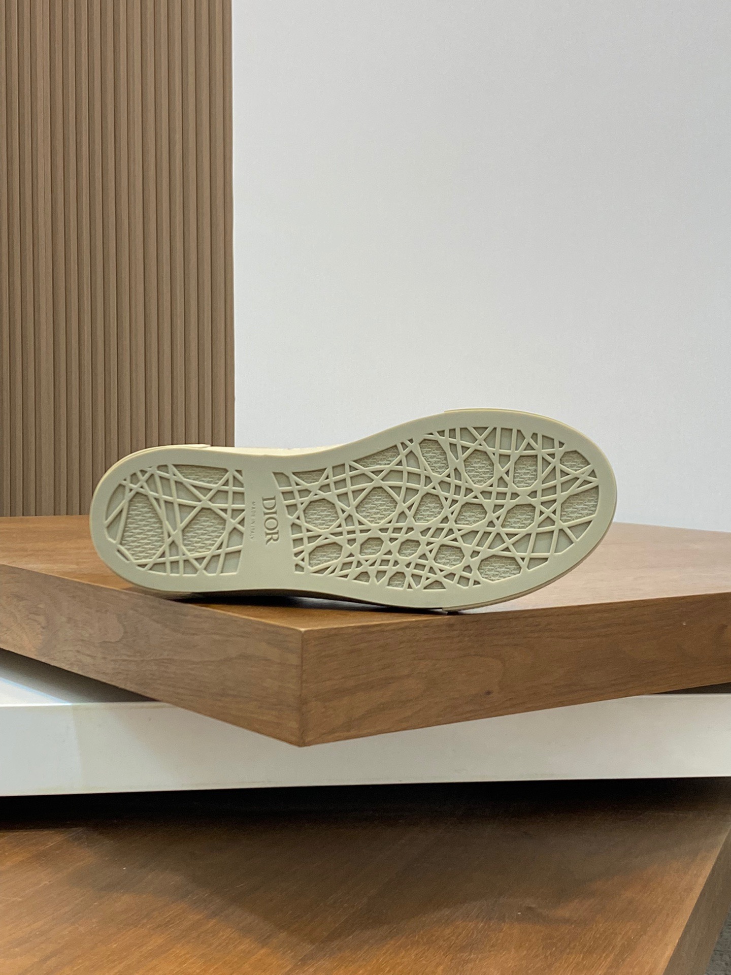 Dior x Denim Tears co-branded B33 sneakers