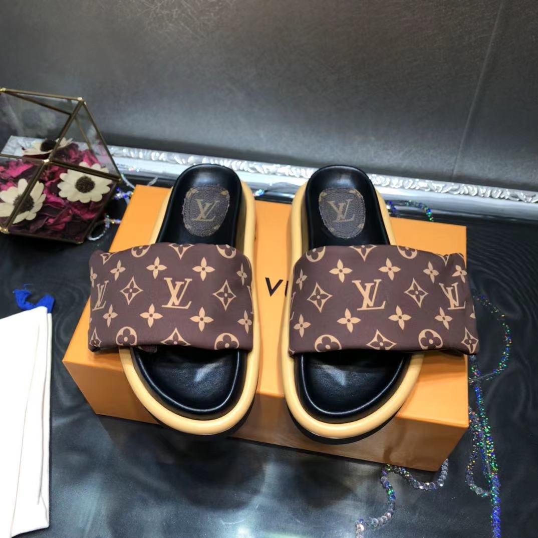 LV POOL PILLOW COMFORT flip-flops