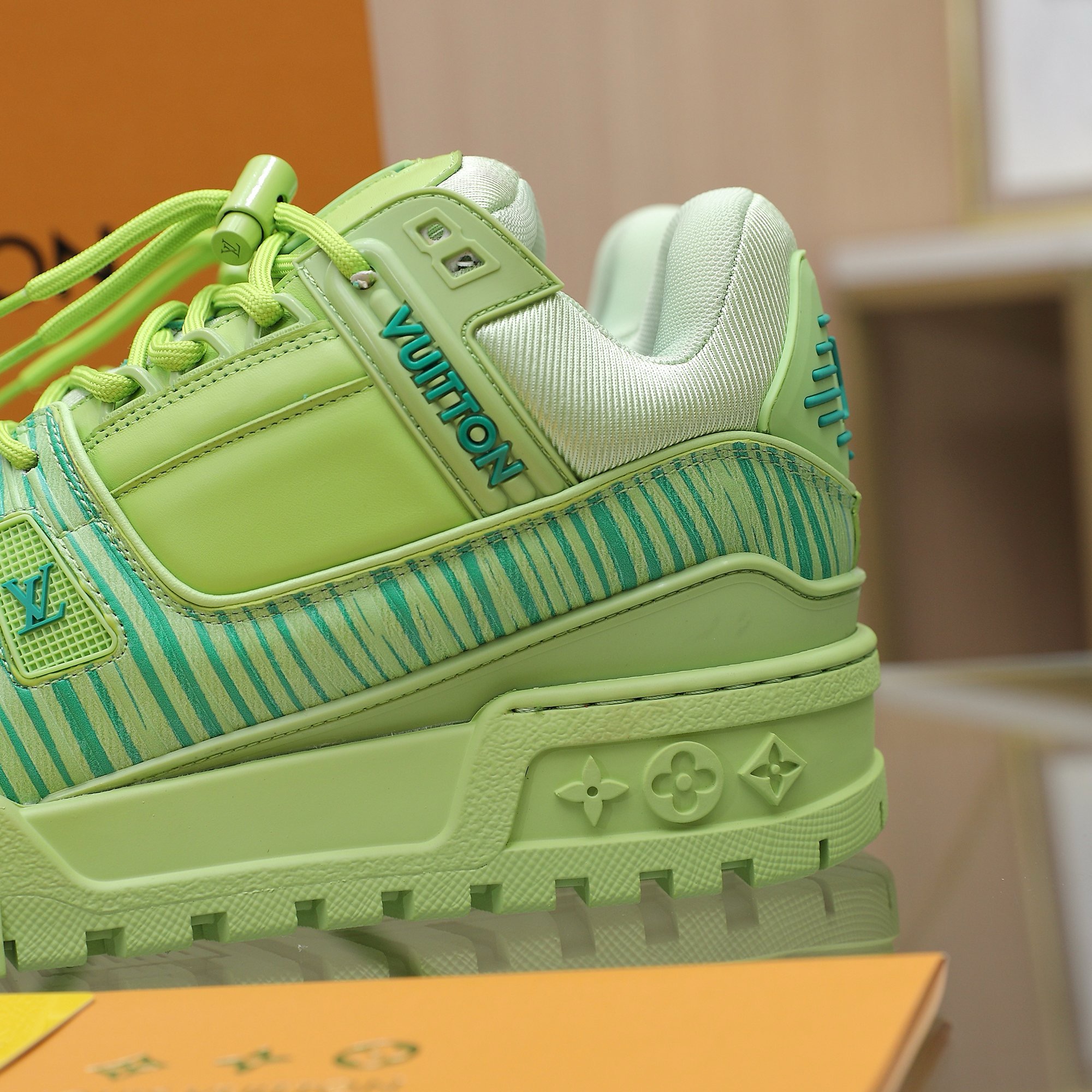 LV Trainer Maxi Sneakers