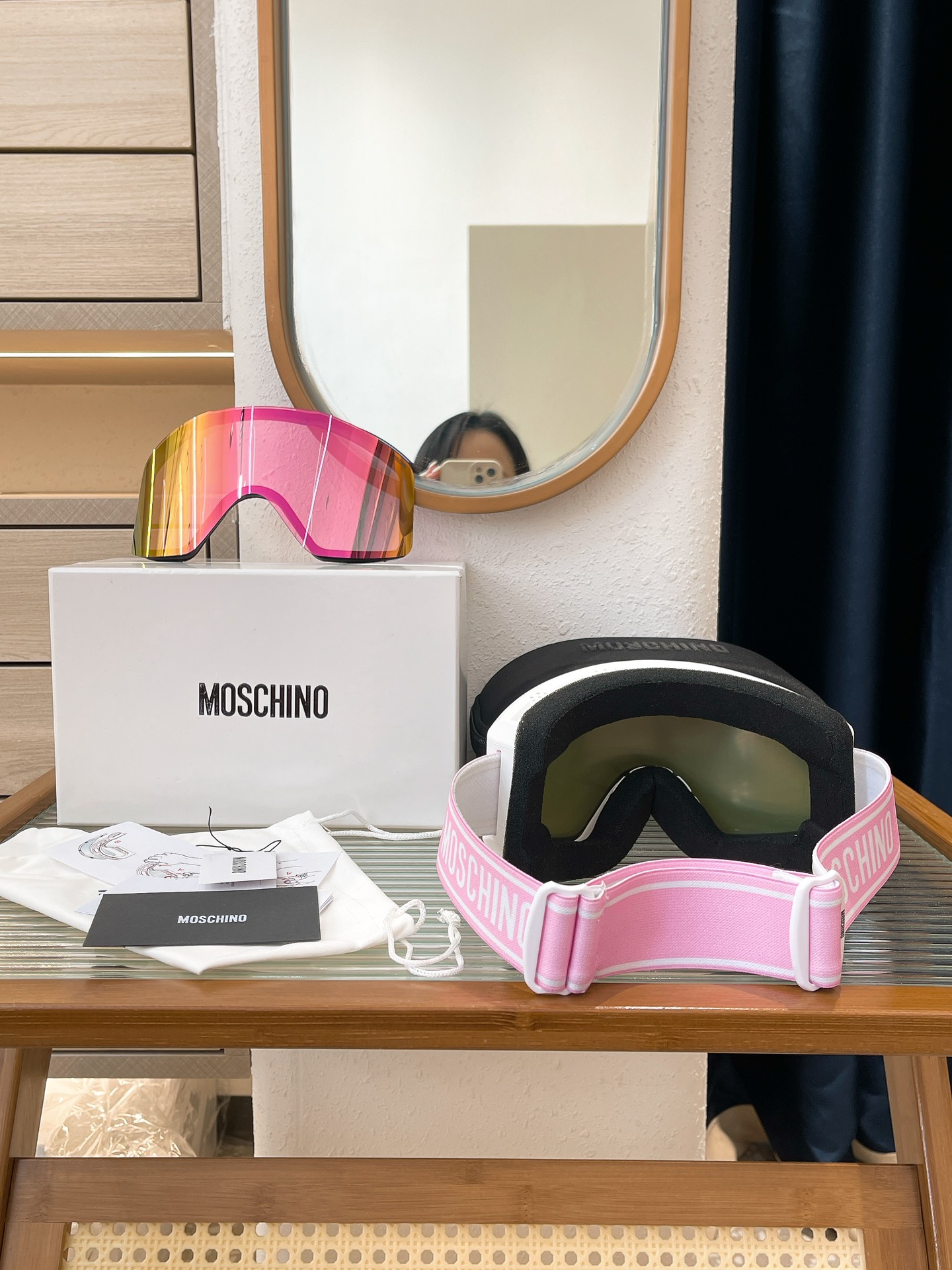 MOSCHINO ski goggles