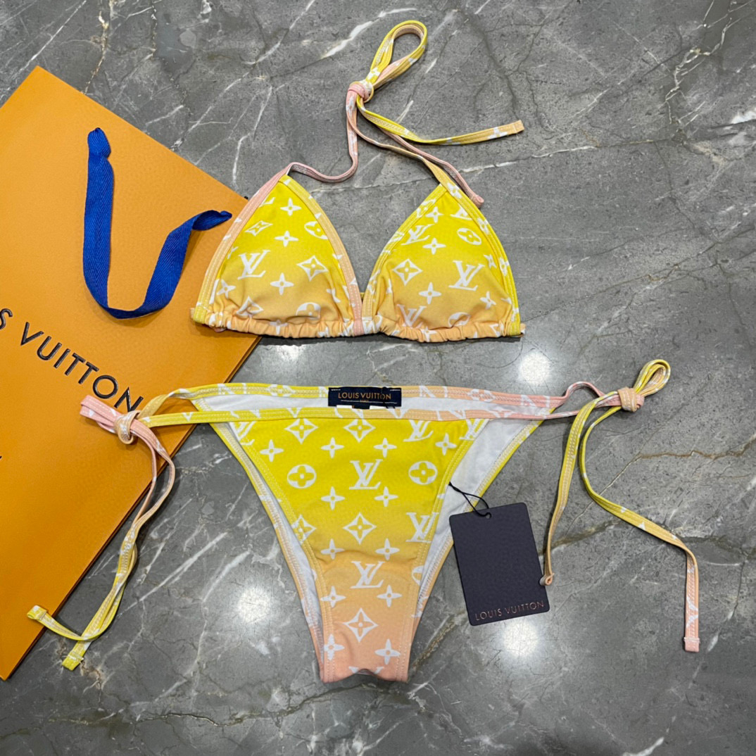 LV bikini+gauzy skirt