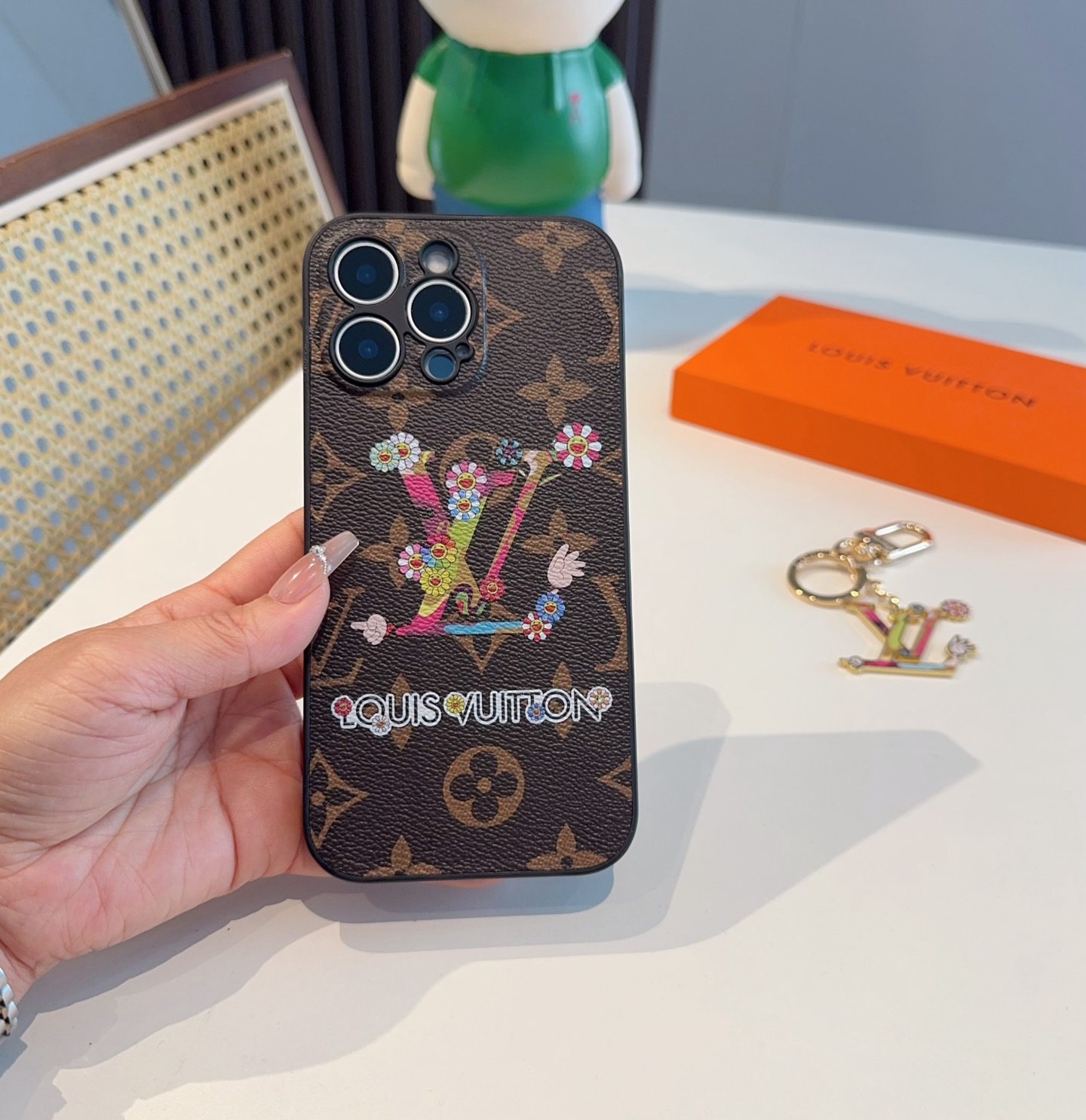 lv mobile phone case