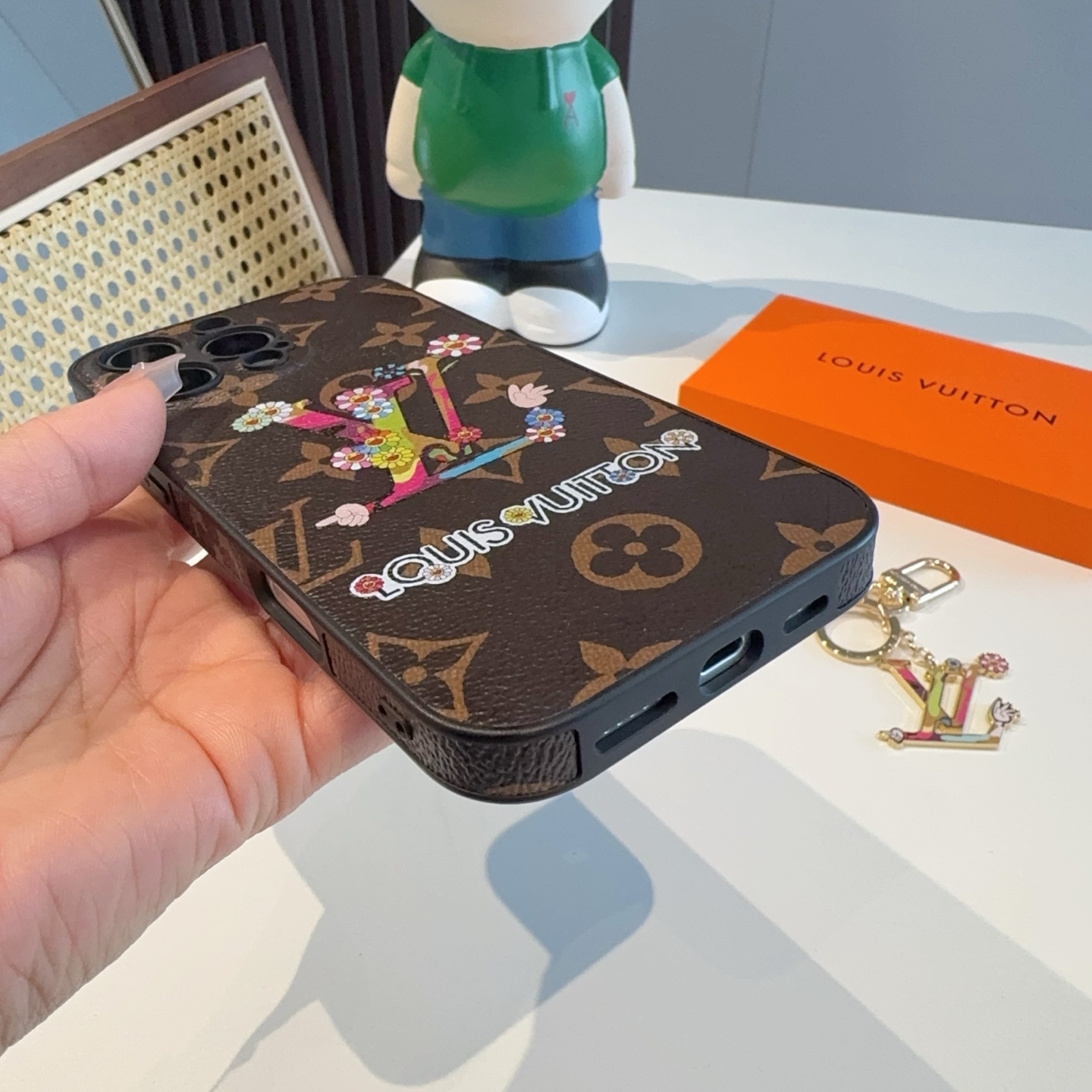 lv mobile phone case