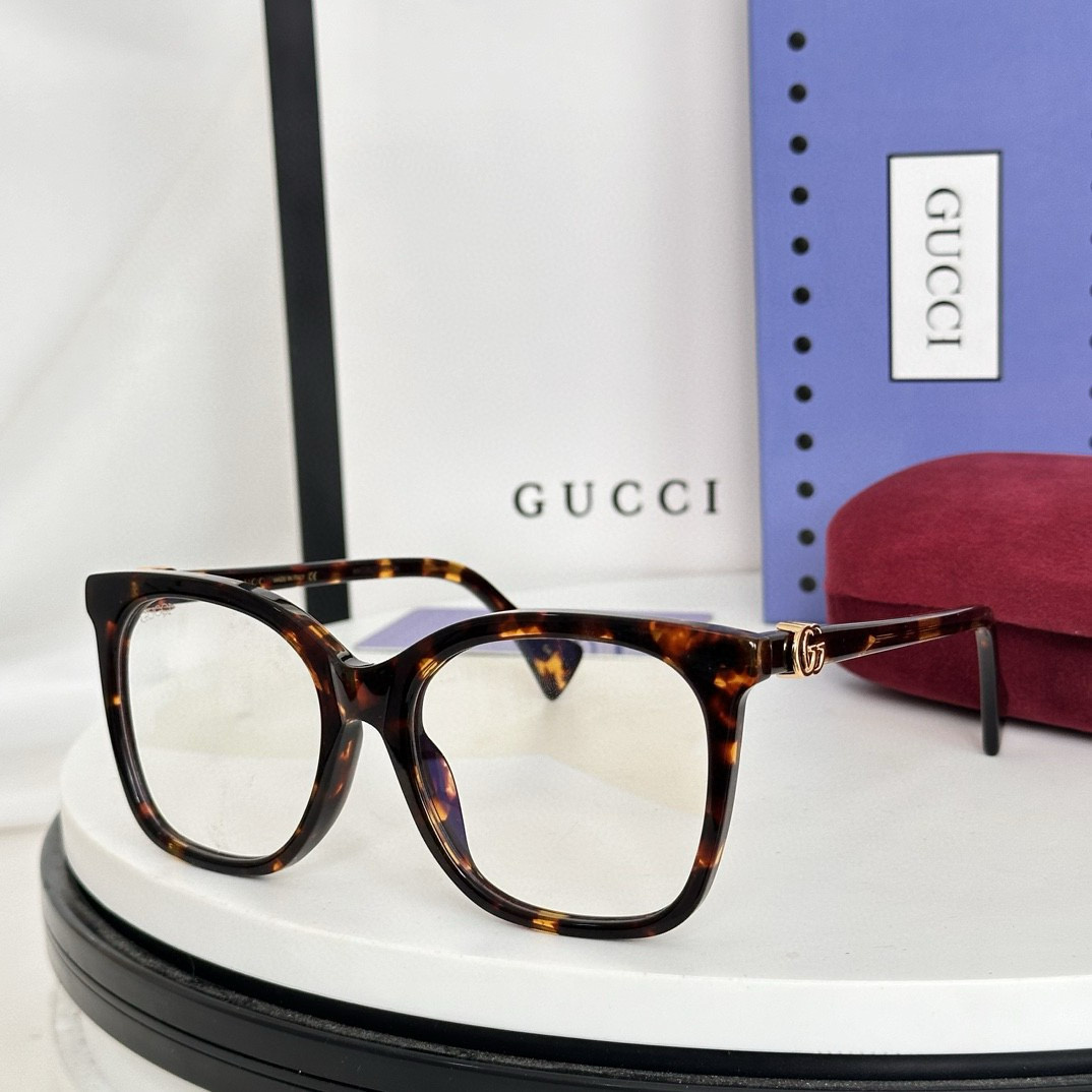 GUCCI Glasses