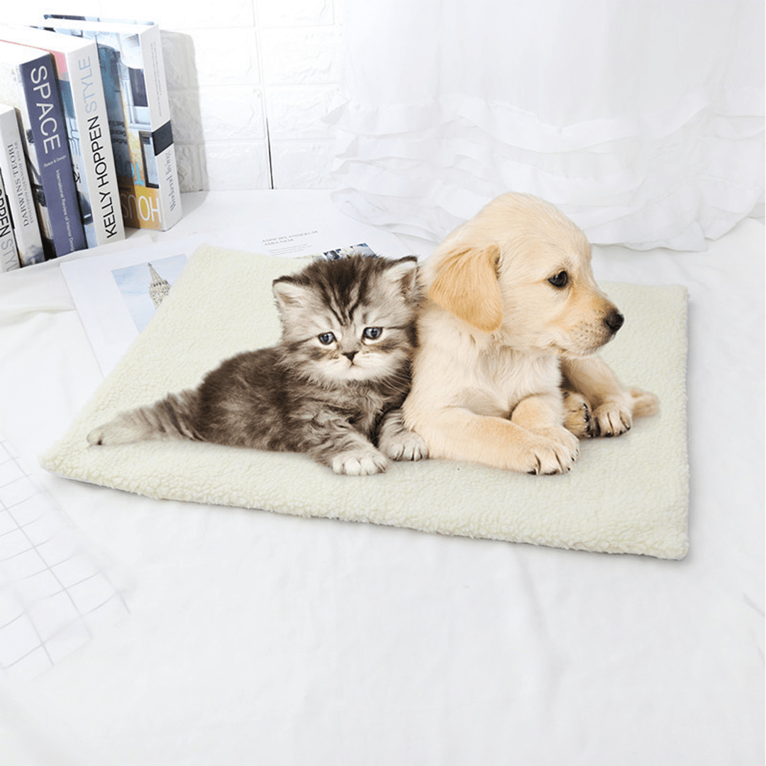 Self Heating Mat, Keep Your Pet Cozy & Comfy with Our Self-Heating Pet Mat - No Electricity Needed!