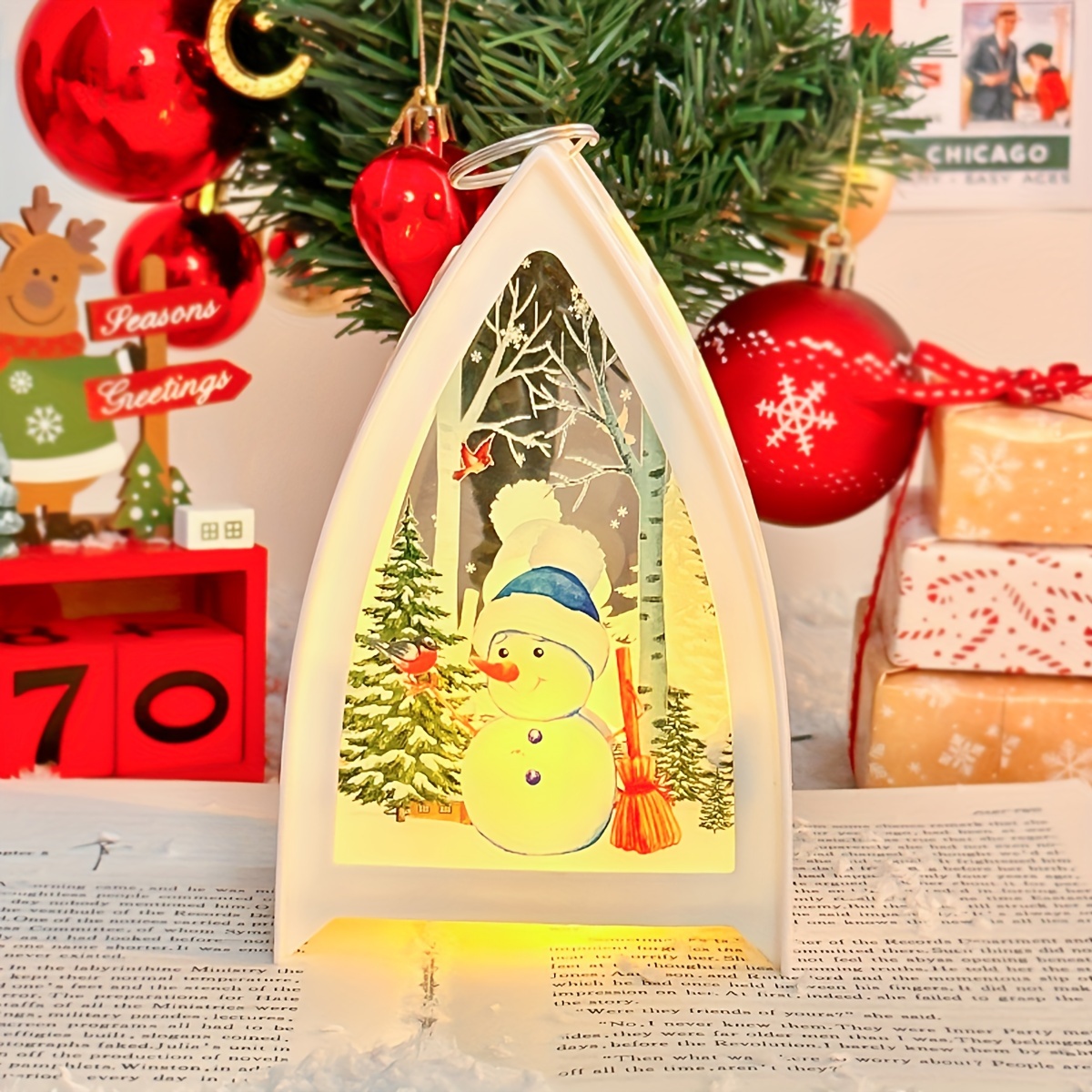 Christmas Portable Candle Holder Wind Lamp, Table Lamp, Snowman Santa Claus Elk Christmas Gift Light, Battery Powered (No Plug)